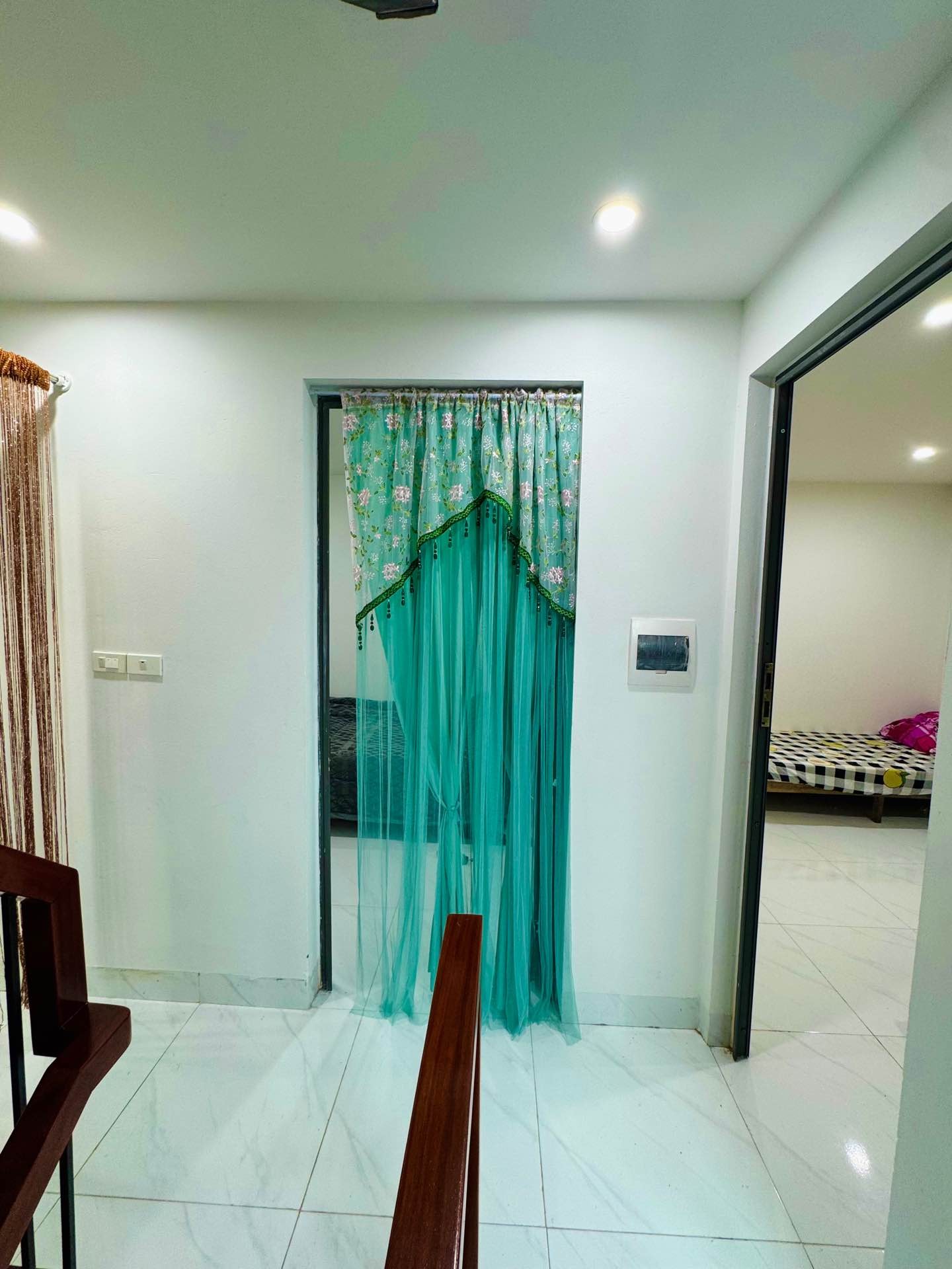 Bán nhà Vĩnh Tuy - diện tích 35m2 2 tầng - Lô góc thoáng đẹp - giá 1,8 tỷ