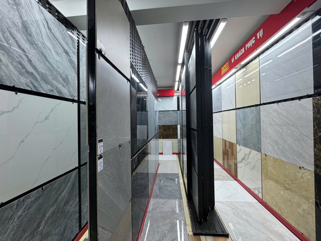 Bán nhà Trường Chinh - diện tích 34m2 4 tầng - Mặt phố - giá 21,6 tỷ