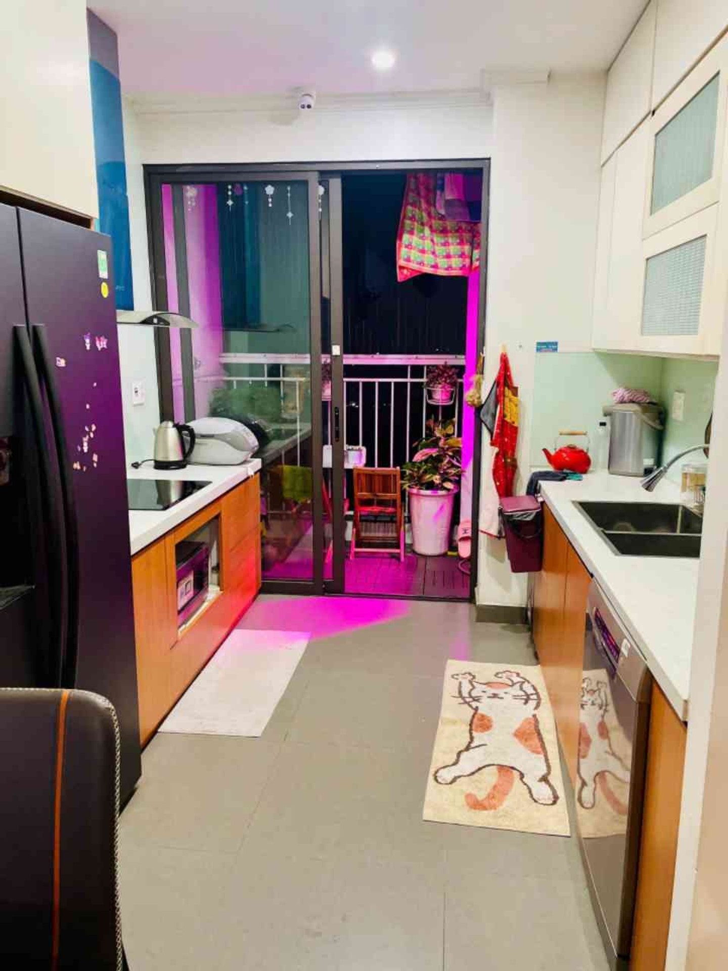 Bán nhà Lĩnh Nam - diện tích 95m2 10 tầng - Căn hộ 3 phòng ngủ đẹp - giá 8,5 tỷ