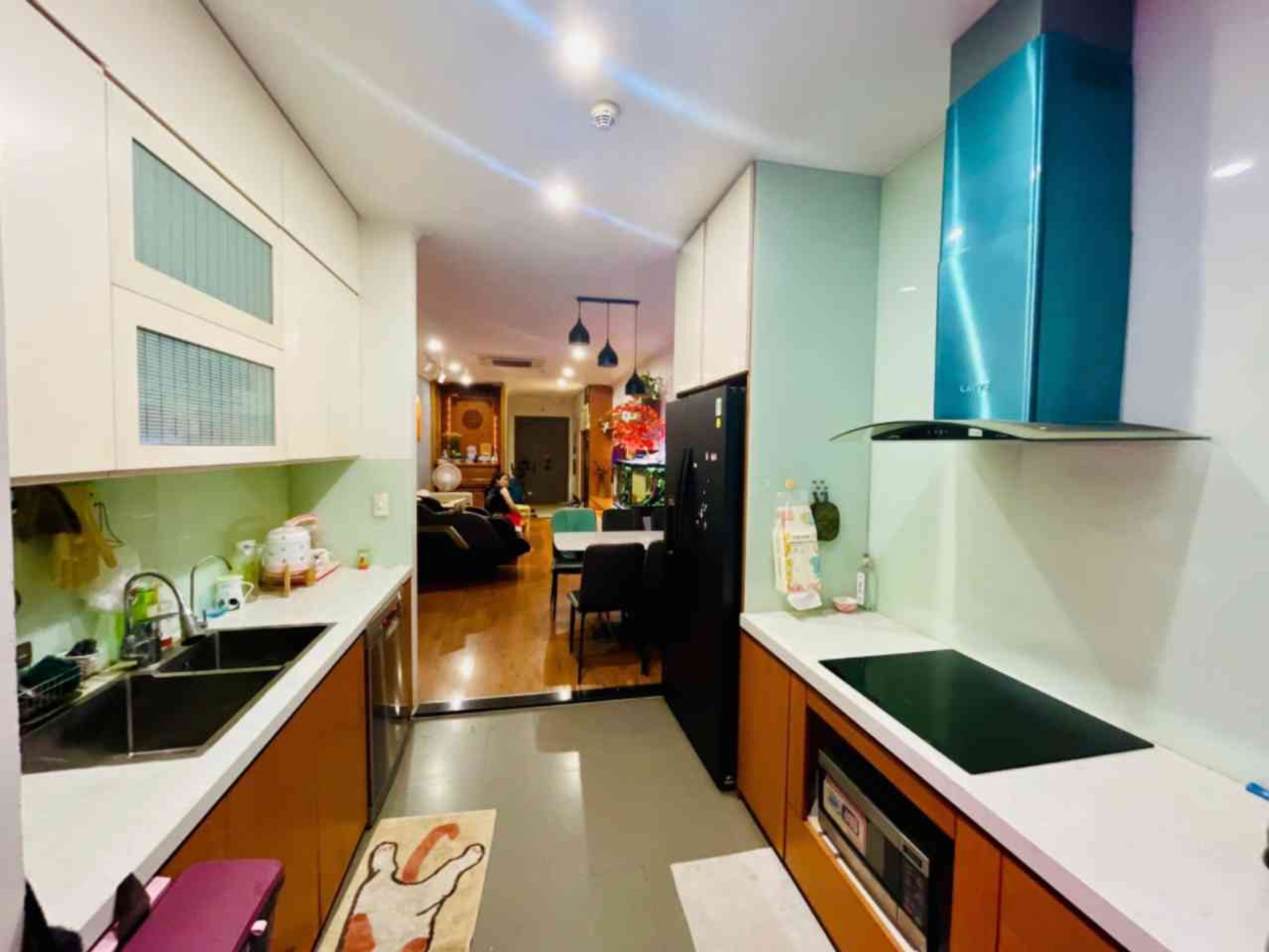 Bán nhà Lĩnh Nam - diện tích 95m2 10 tầng - Căn hộ 3 phòng ngủ đẹp - giá 8,5 tỷ