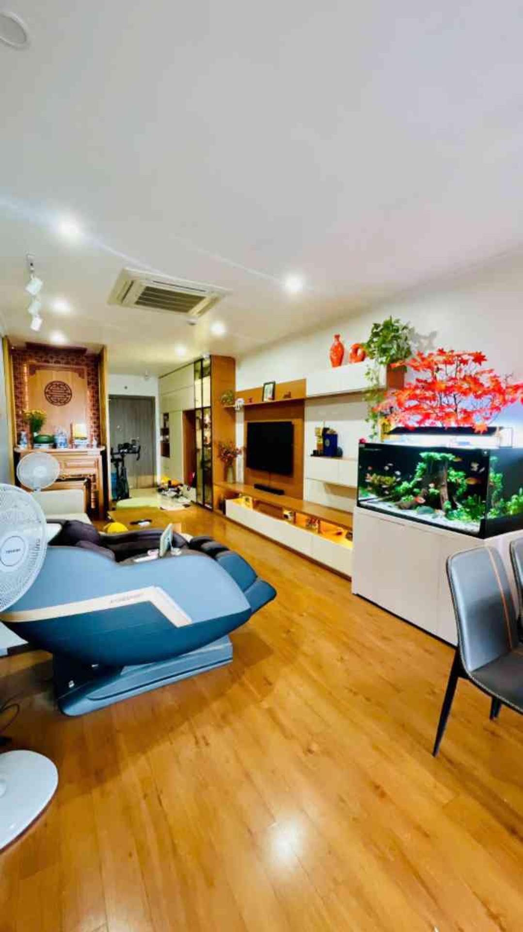 Bán nhà Lĩnh Nam - diện tích 95m2 10 tầng - Căn hộ 3 phòng ngủ đẹp - giá 8,5 tỷ