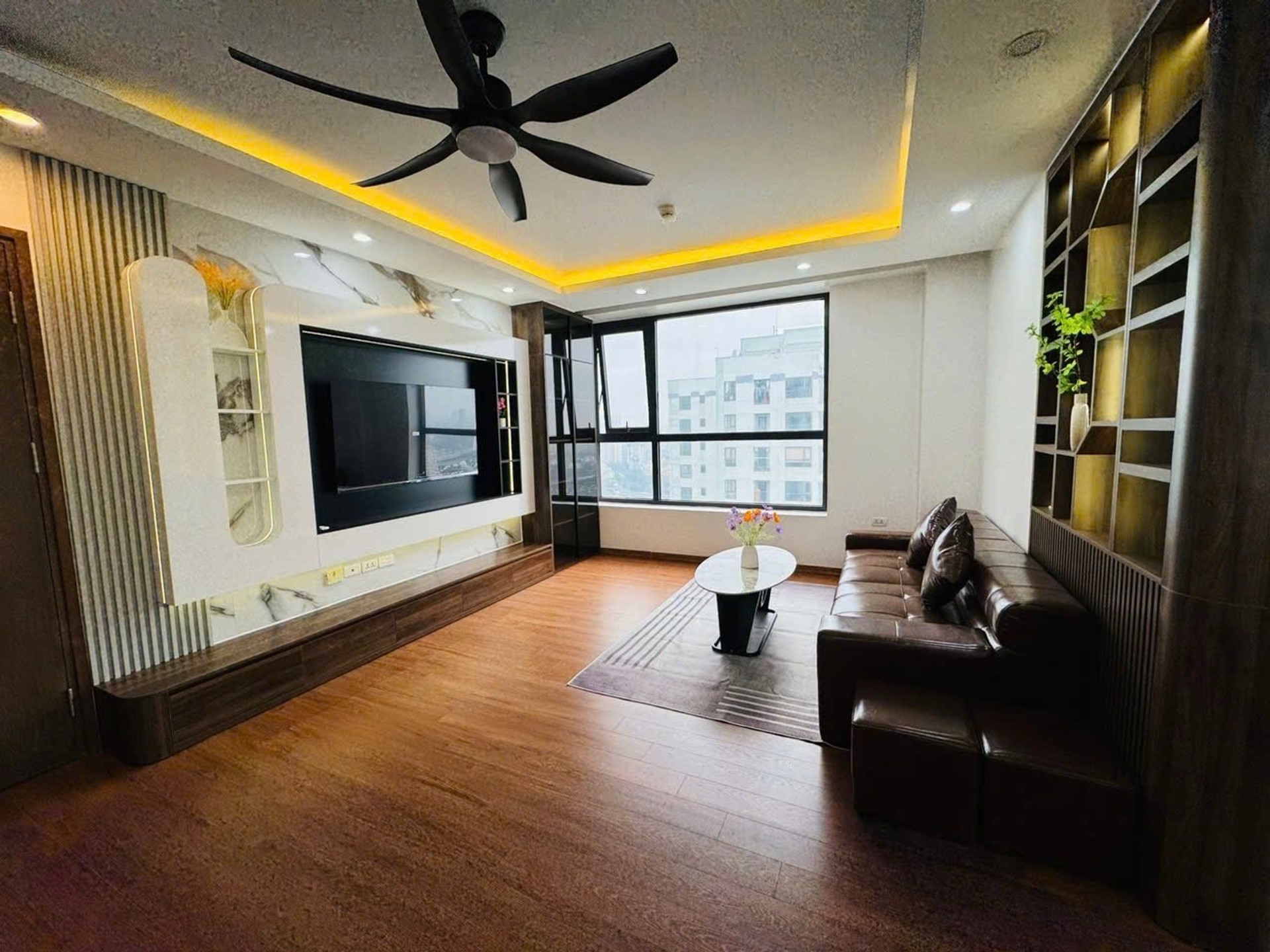 Bán nhà Trần Hòa - diện tích 120m2 1 tầng - Chung cư mới, chủ còn chưa ở - giá 8,3 tỷ