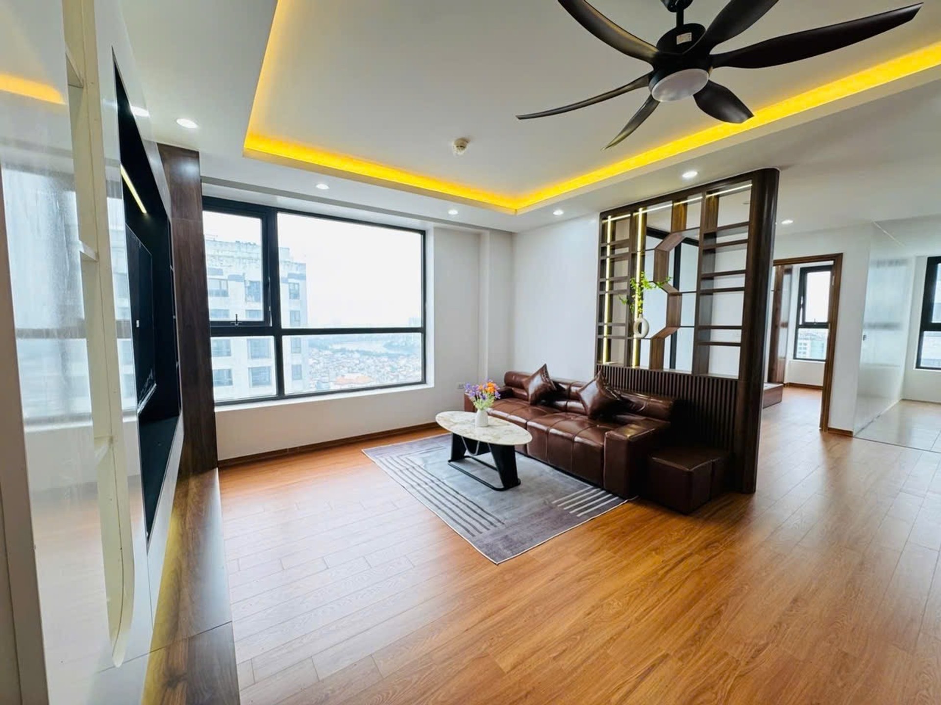 Bán nhà Trần Hòa - diện tích 120m2 1 tầng - Chung cư mới, chủ còn chưa ở - giá 8,3 tỷ