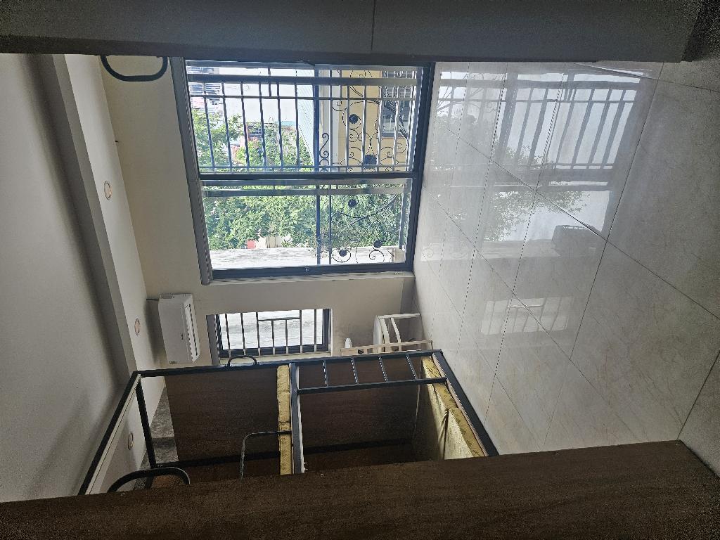 Bán nhà Trương Định - diện tích 72m2 6 tầng - Nhà đẹp, thang máy - giá 13,6 tỷ