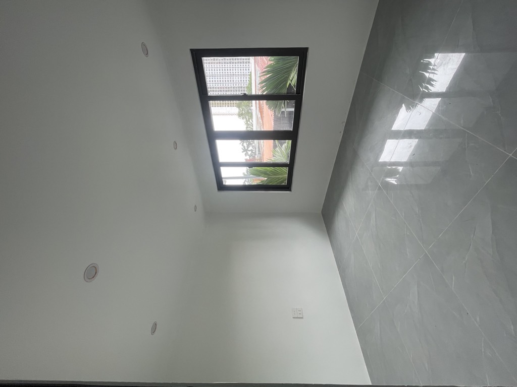 Bán nhà Vĩnh Hoàng - diện tích 42m2 2 tầng - Nhà mới 2 tầng về ở luôn - giá 2,38 tỷ