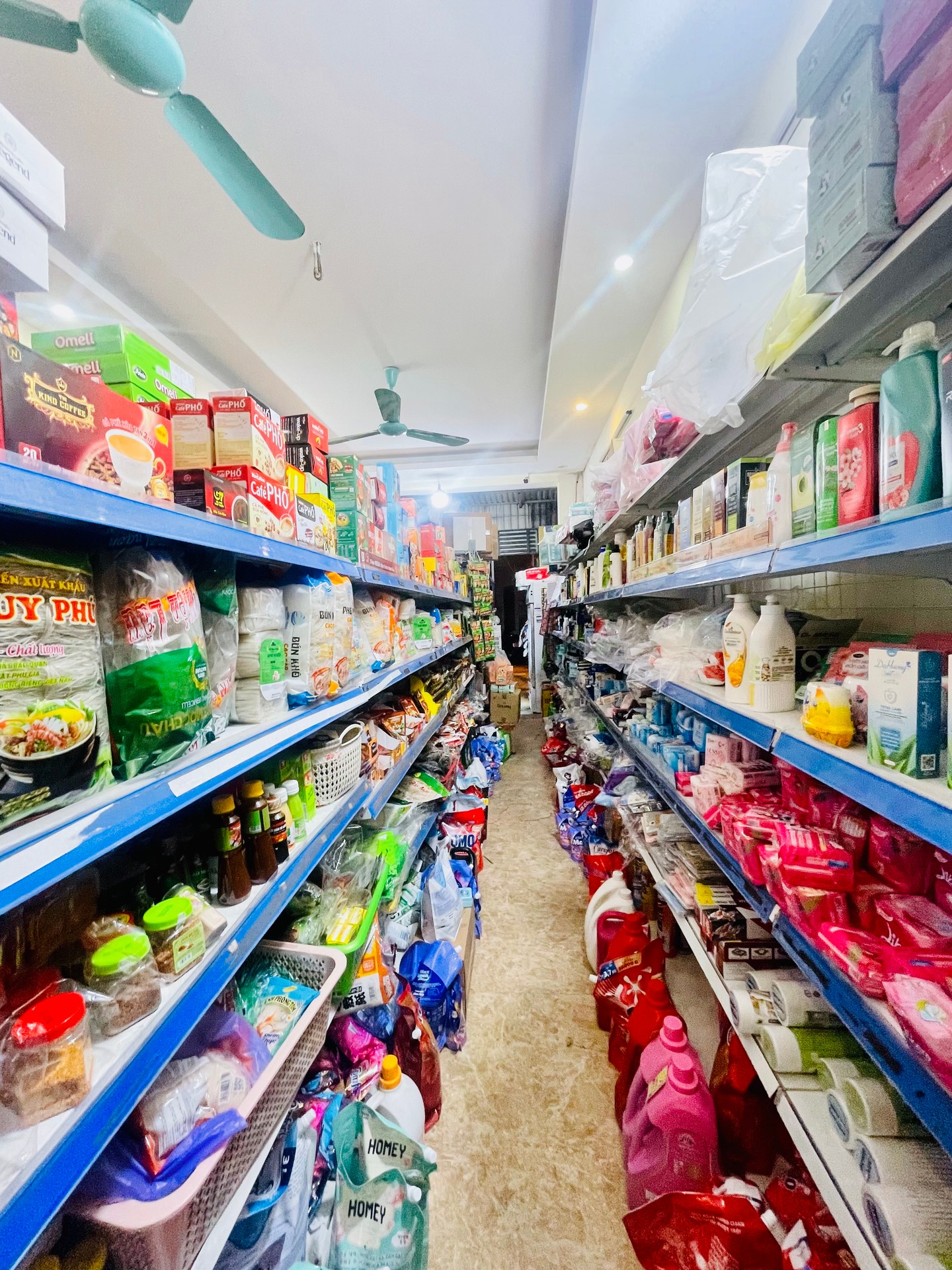 Bán nhà Yên Lạc - diện tích 83m2 4 tầng - Ô TÔ DỪNG ĐỖ NGÀY ĐÊM - giá 35 tỷ