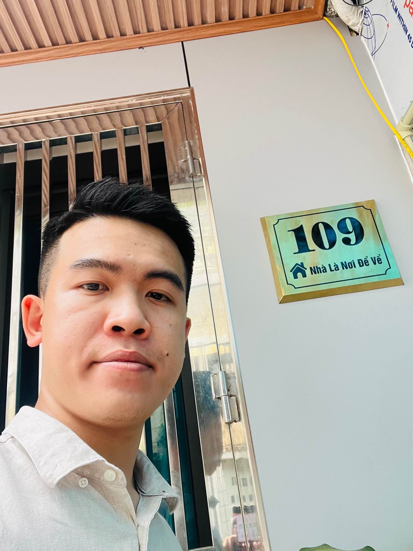 Bán nhà 8/3 - diện tích 75m2 1 tầng - SIÊU PHẨM PHỐ VIEW CÔNG VIÊN - giá 5,39 tỷ