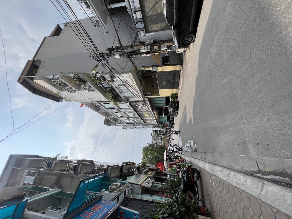 Bán nhà Xã Đàn - diện tích 124m2 5 tầng - ô tô đỗ cửa - giá 26 tỷ