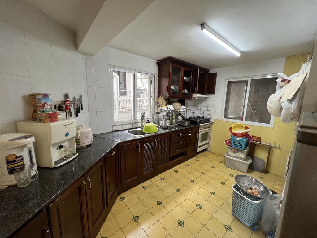 Bán nhà Xã Đàn - diện tích 124m2 5 tầng - ô tô đỗ cửa - giá 26 tỷ