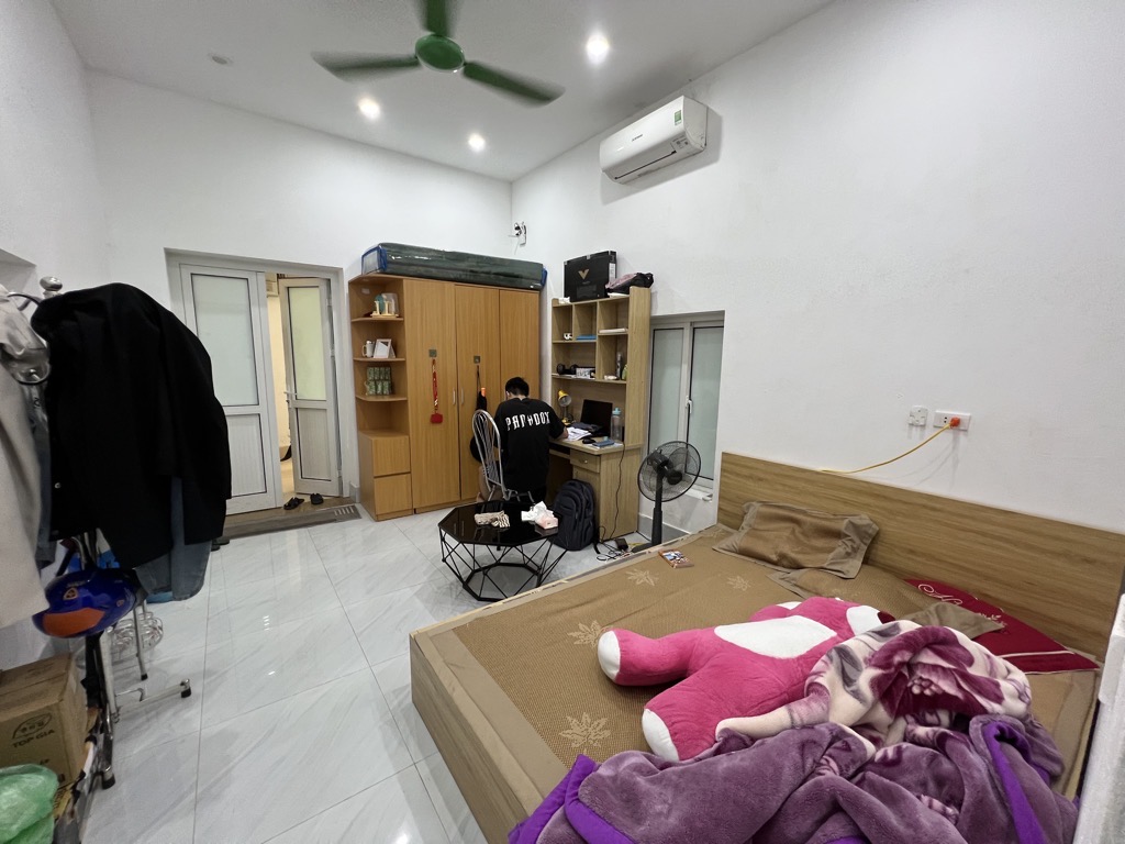 Bán nhà Xã Đàn - diện tích 124m2 5 tầng - ô tô đỗ cửa - giá 26 tỷ