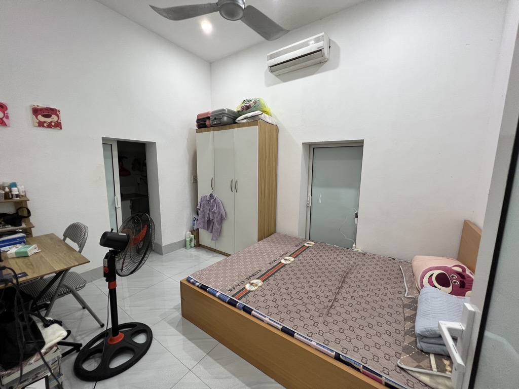 Bán nhà Xã Đàn - diện tích 124m2 5 tầng - ô tô đỗ cửa - giá 26 tỷ