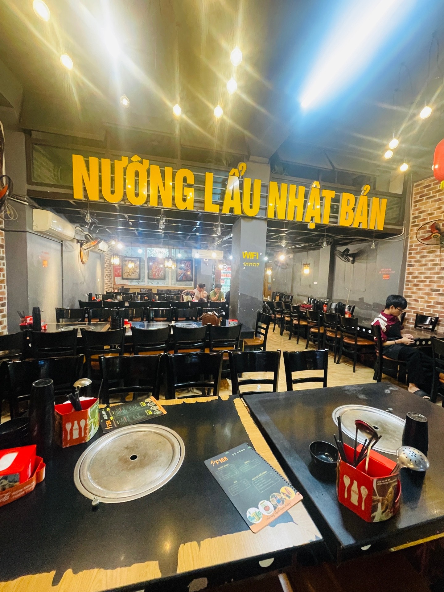 Bán nhà Tạ Quang Bửu - diện tích 240m2 2 tầng - Ô TÔ TRÁNH - giá 39 tỷ