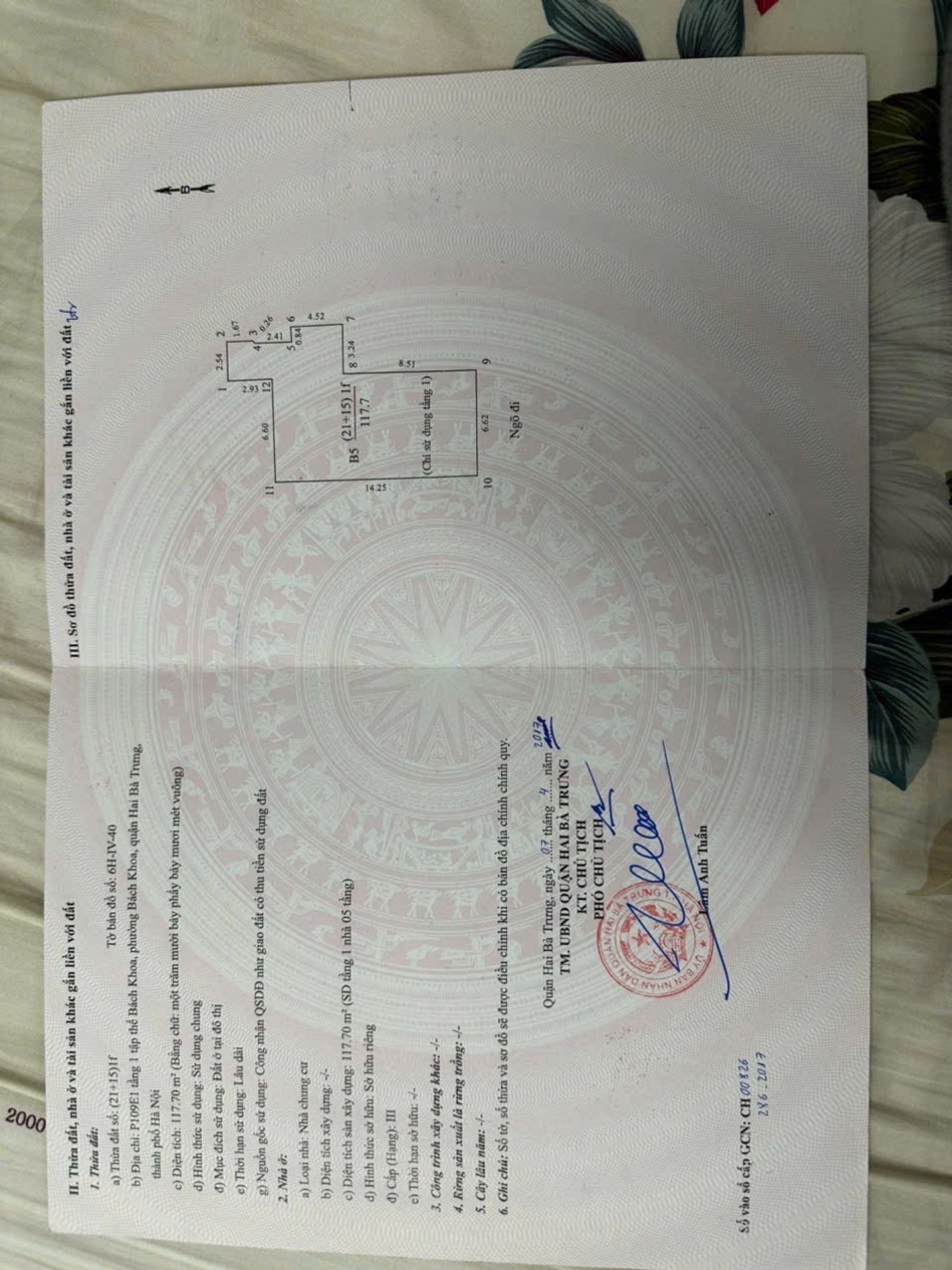 Bán nhà Tạ Quang Bửu - diện tích 240m2 2 tầng - Ô TÔ TRÁNH - giá 39 tỷ