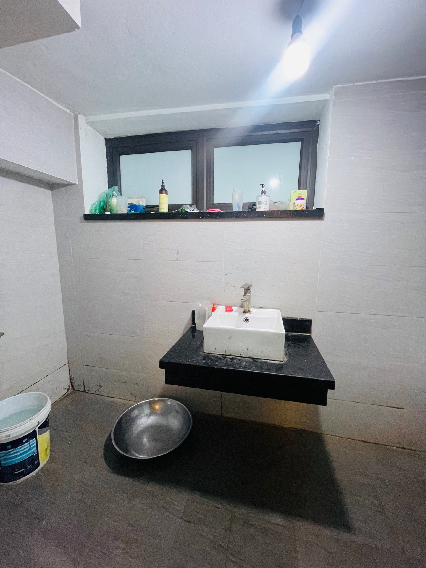 Bán nhà Tạ Quang Bửu - diện tích 240m2 2 tầng - Ô TÔ TRÁNH - giá 39 tỷ