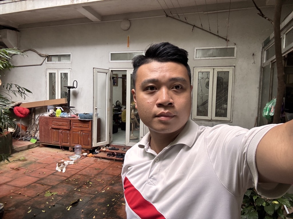 Bán nhà Đê Trần Khát Chân - diện tích 183m2 3 tầng - Nhà đẹp hiếm có - giá 25,8 tỷ