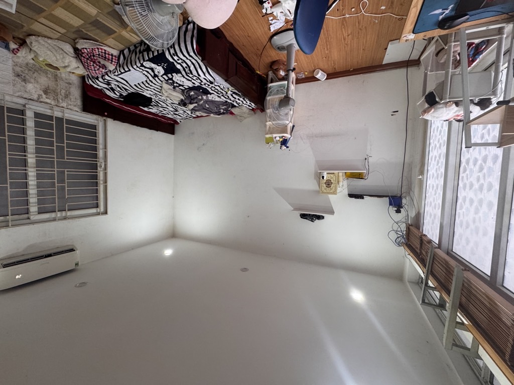 Bán nhà Đê Trần Khát Chân - diện tích 183m2 3 tầng - Nhà đẹp hiếm có - giá 25,8 tỷ