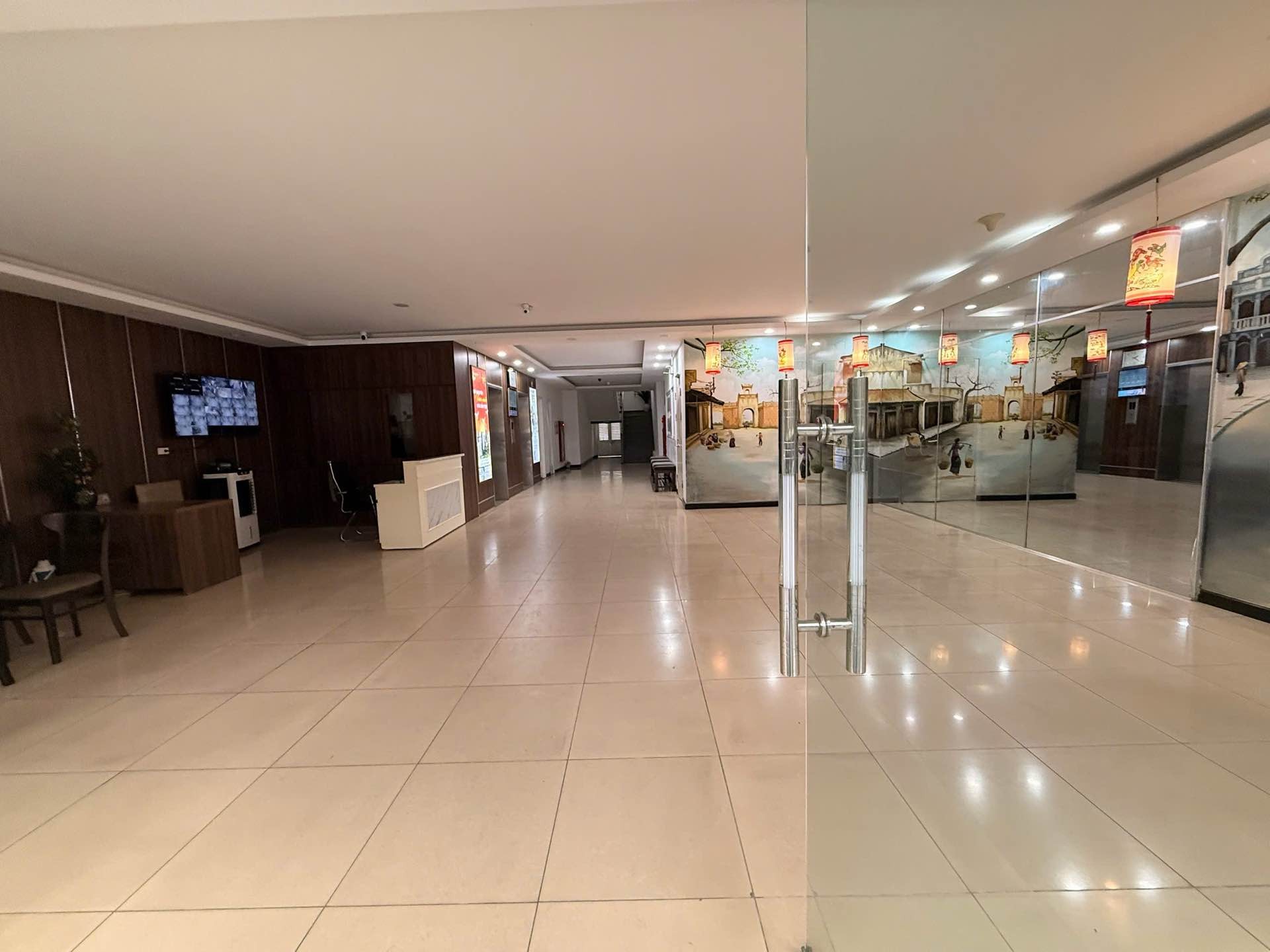 Bán nhà Nguyễn Đức Cảnh - diện tích 130m2 1 tầng - Lô góc - giá 8,8 tỷ