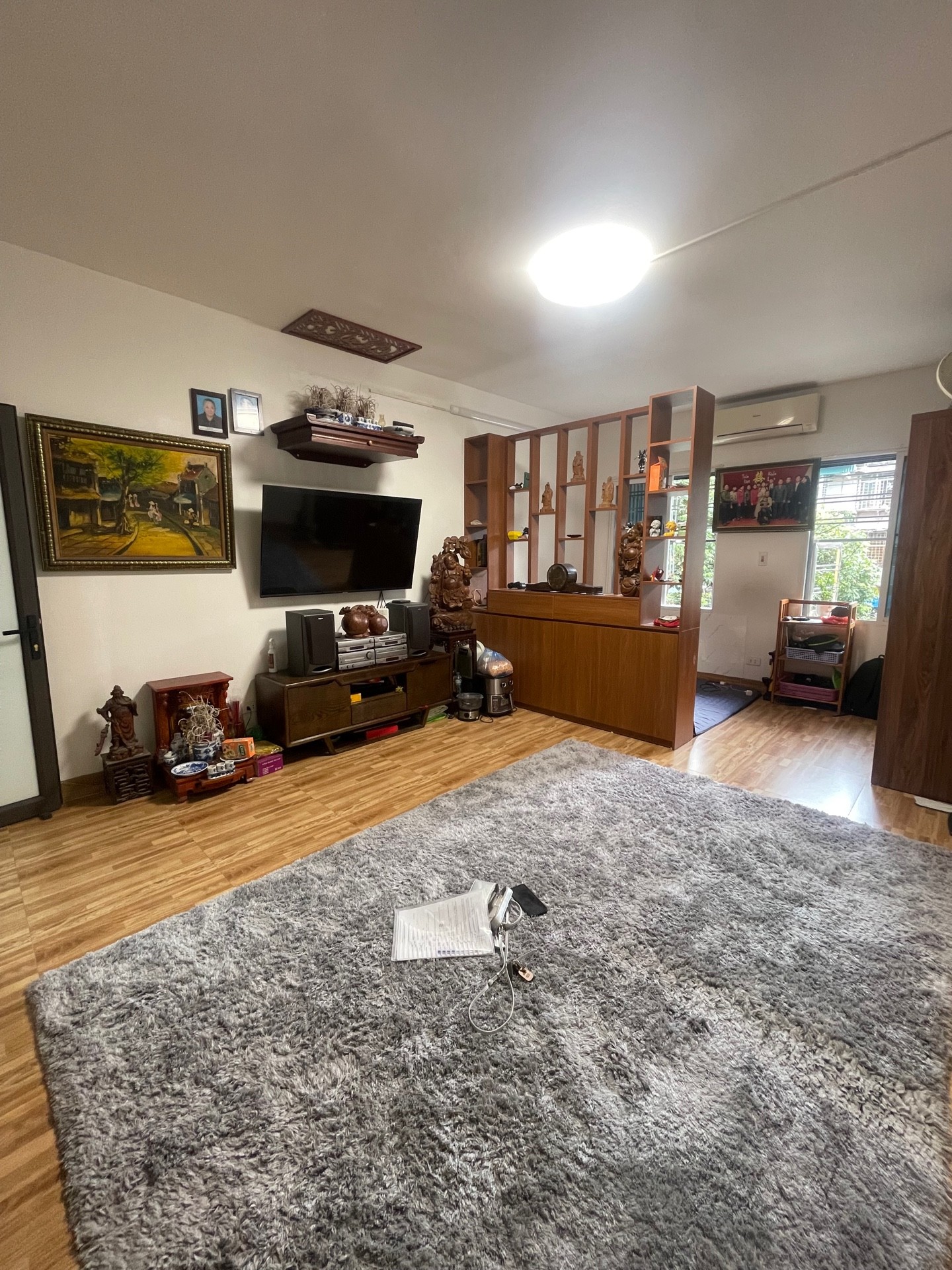 Bán nhà Nguyễn Công Trứ - diện tích 40m2 1 tầng - Ô tô con đỗ cửa - giá 4,5 tỷ