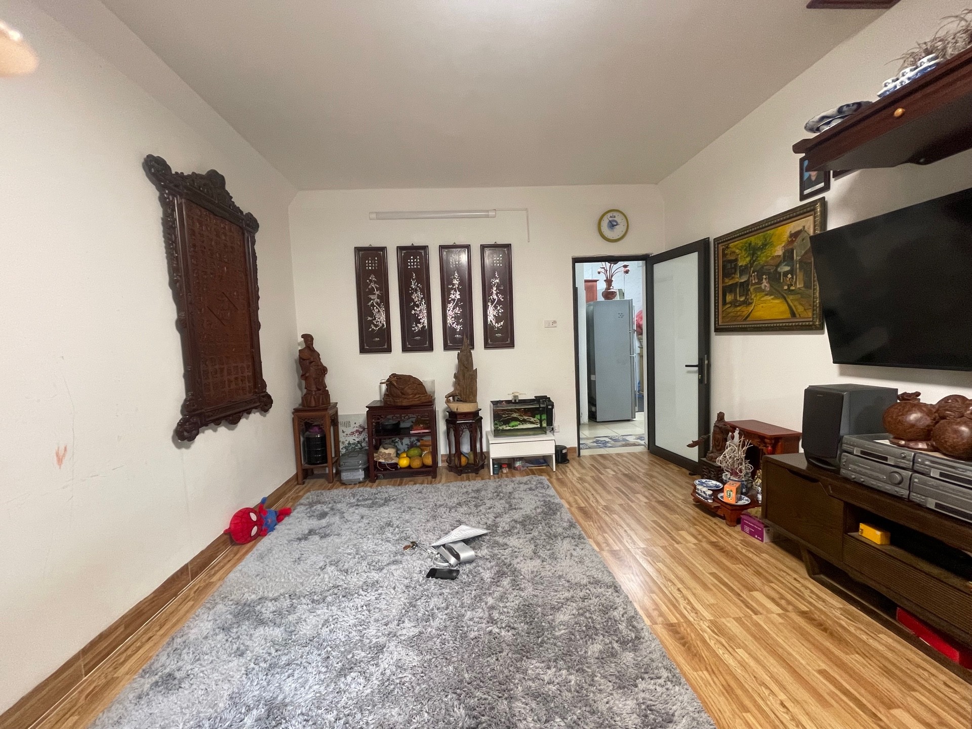 Bán nhà Nguyễn Công Trứ - diện tích 40m2 1 tầng - Ô tô con đỗ cửa - giá 4,5 tỷ