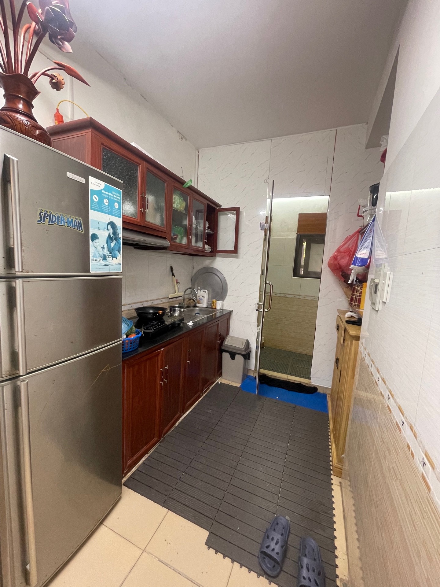 Bán nhà Nguyễn Công Trứ - diện tích 40m2 1 tầng - Ô tô con đỗ cửa - giá 4,5 tỷ