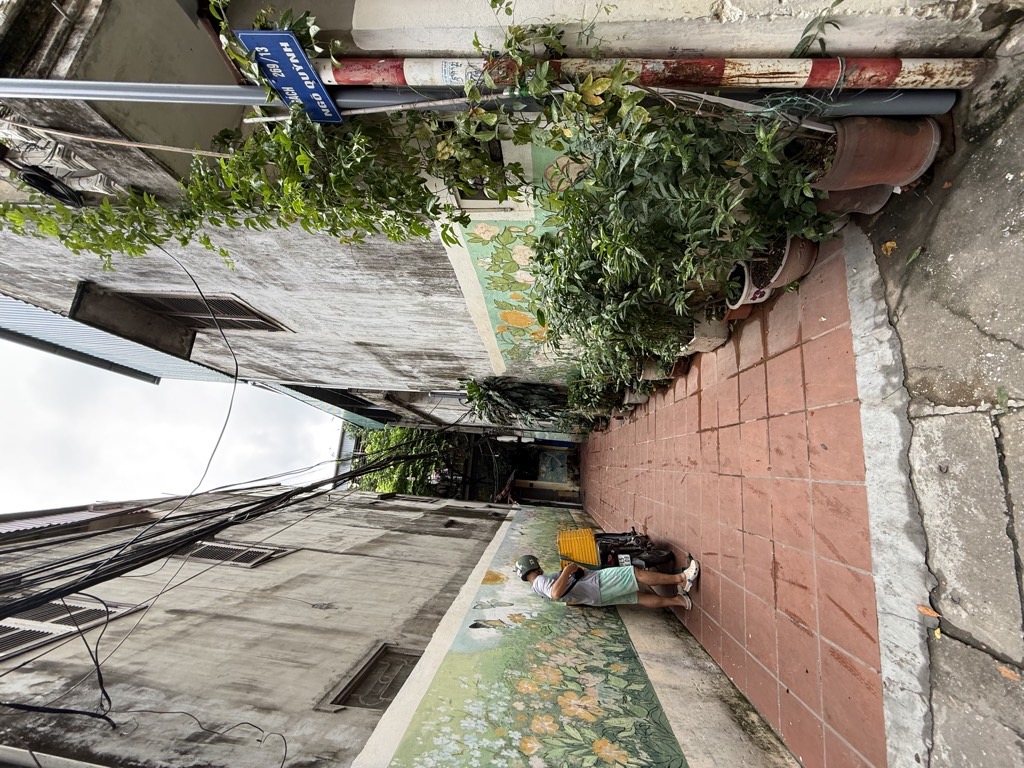 Bán nhà Hai Bà Trưng - diện tích 67m2 5 tầng - Lô góc, thang máy - giá 15 tỷ