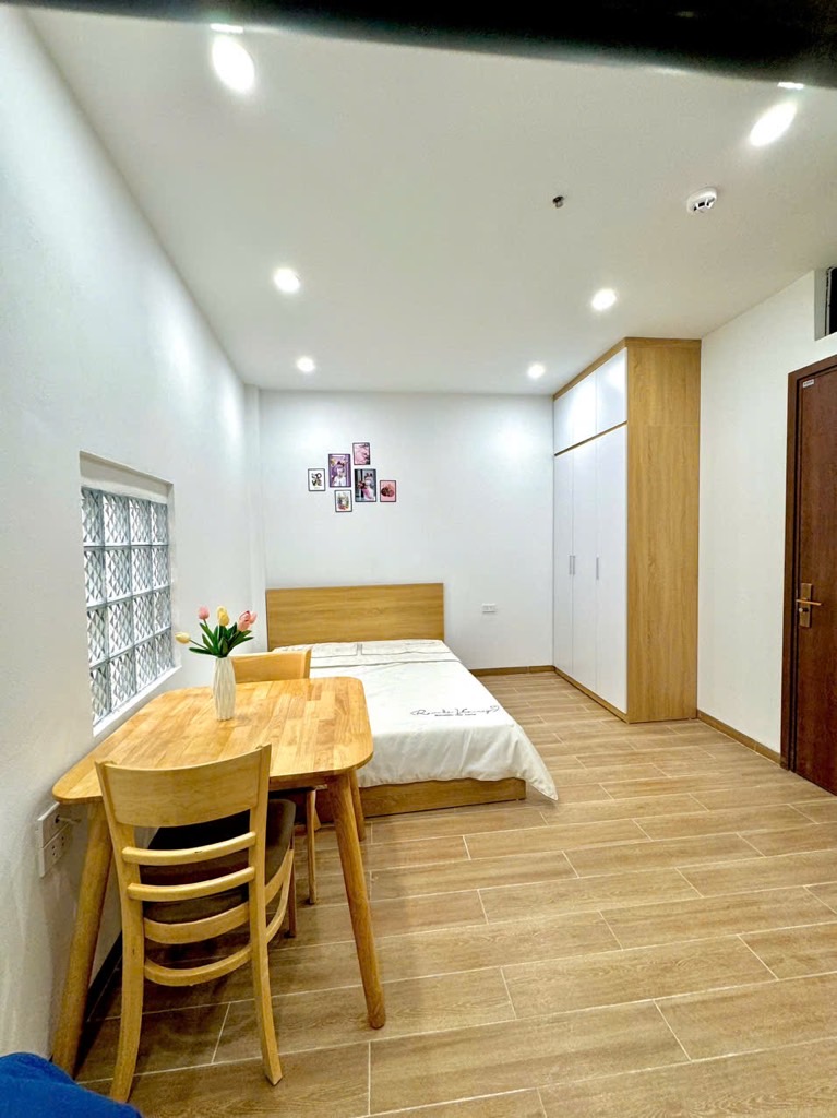 Bán nhà Hai Bà Trưng - diện tích 67m2 5 tầng - Lô góc, thang máy - giá 15 tỷ