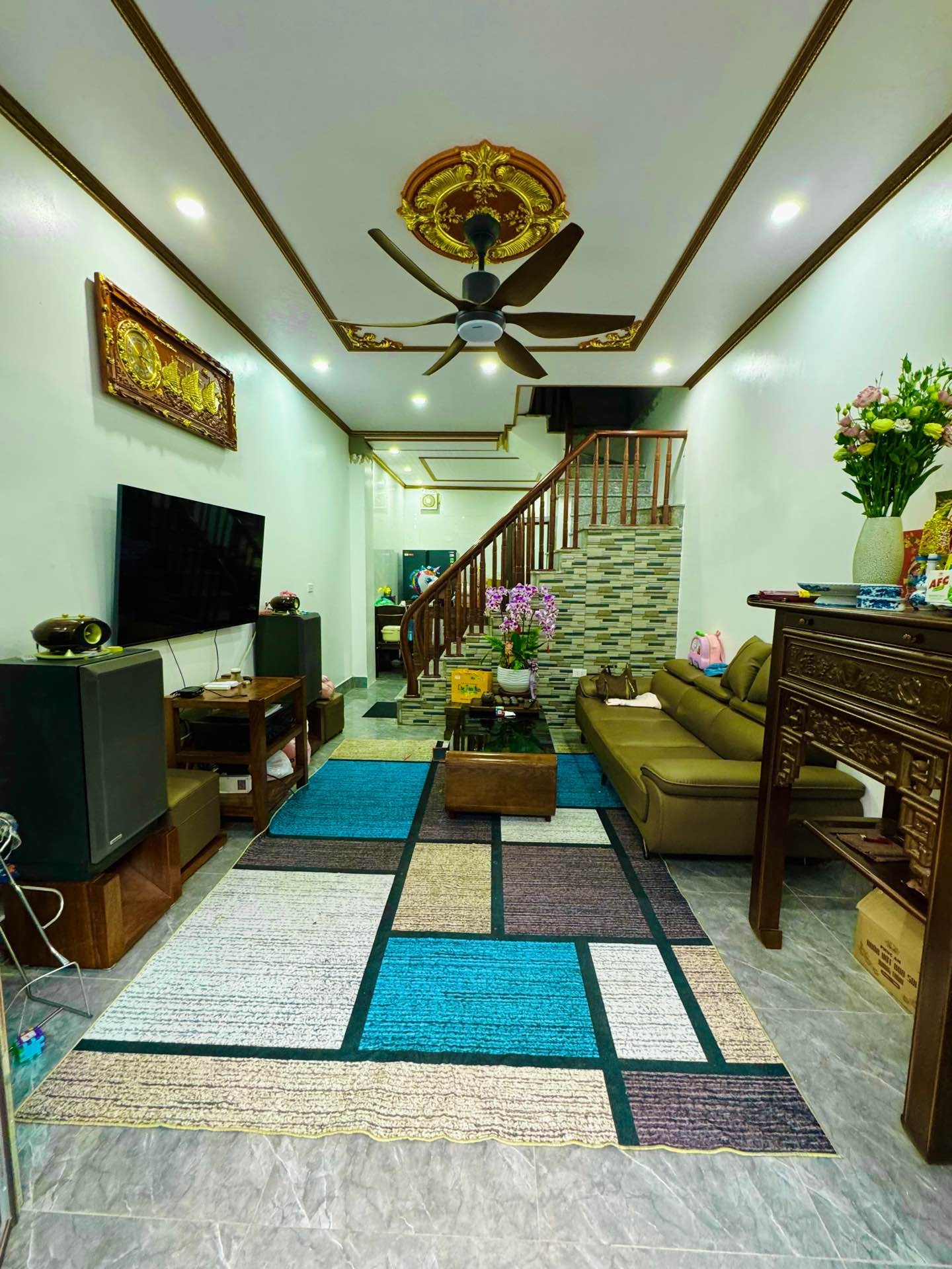 Bán nhà Vĩnh Tuy - diện tích 33m2 2 tầng - Nhà riêng DT rộng - giá 2 tỷ