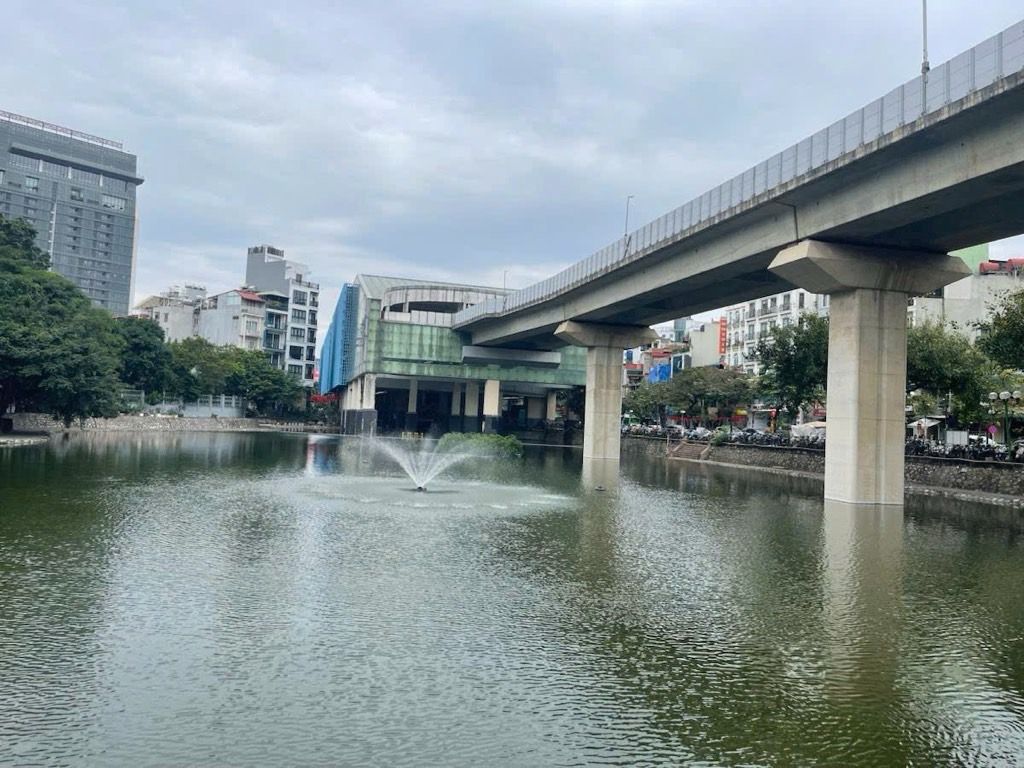 Bán nhà Vũ Thạnh - diện tích 100m2 2 tầng - Lô góc 2 mặt thoáng - giá 27 tỷ