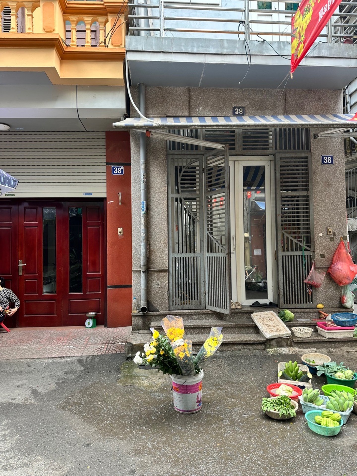Bán nhà Kim Ngưu - diện tích 45m2 3 tầng - Lô góc, ô tô qua nhà - giá 14,5 tỷ