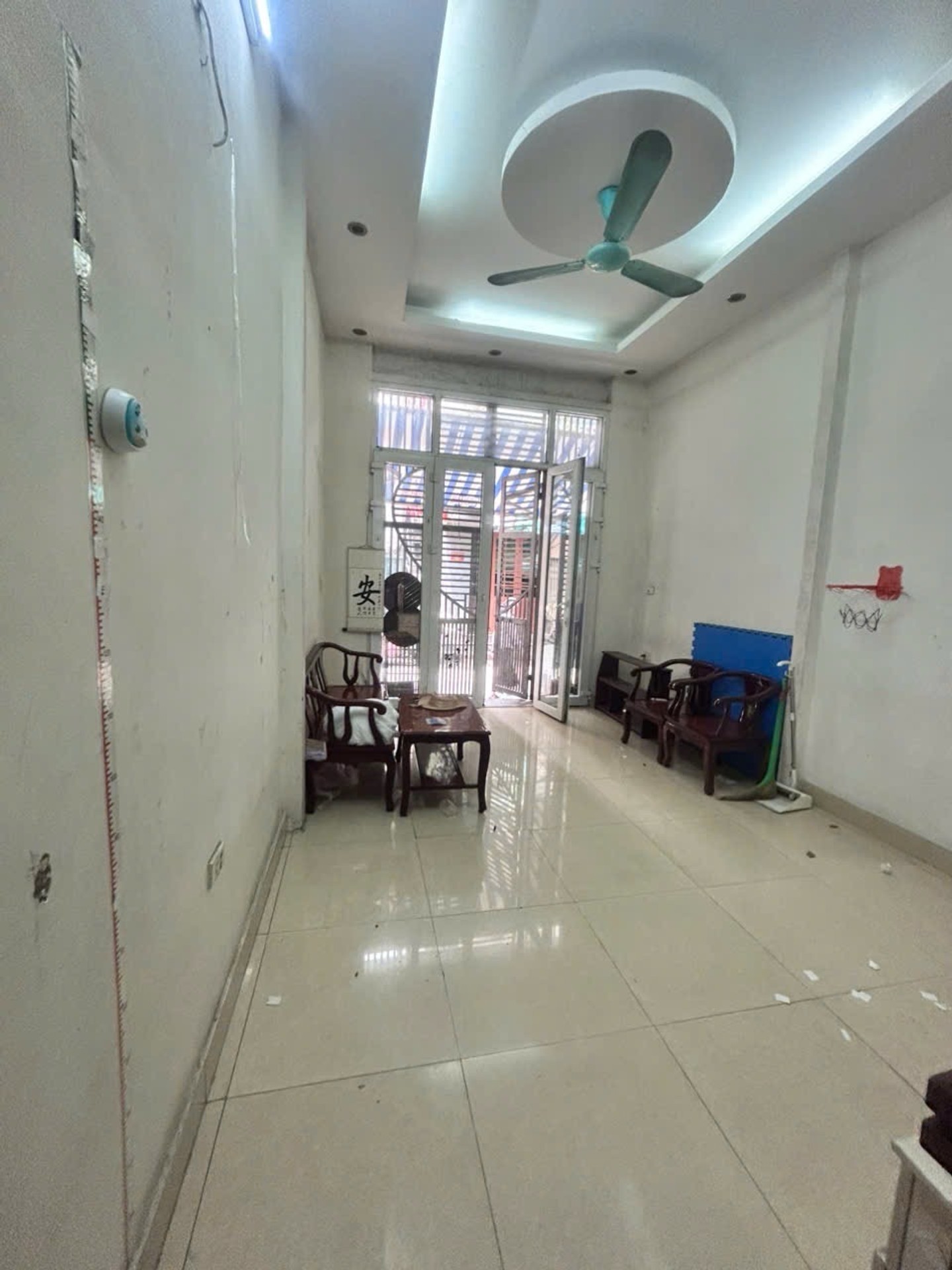 Bán nhà Kim Ngưu - diện tích 45m2 3 tầng - Lô góc, ô tô qua nhà - giá 14,5 tỷ