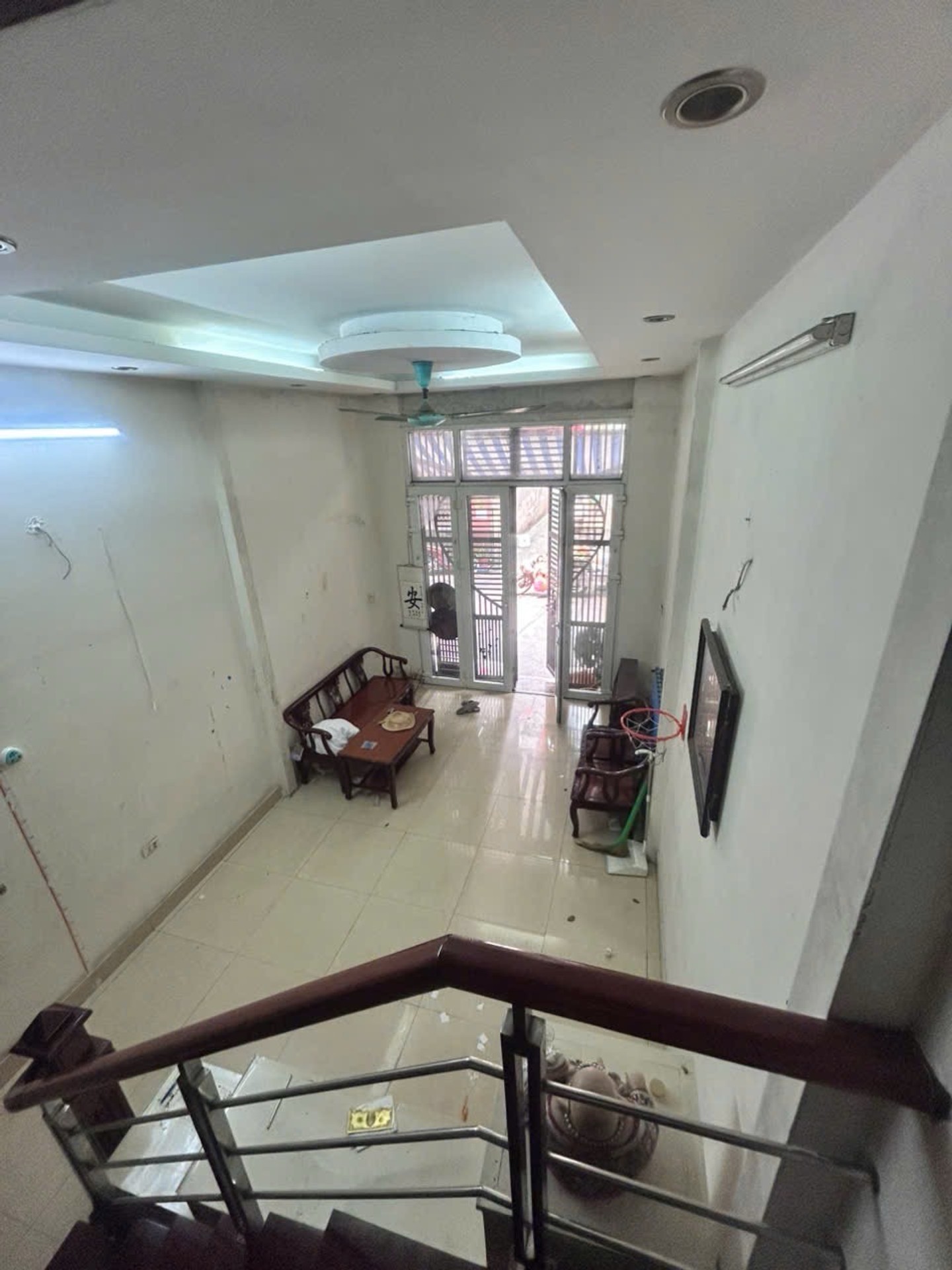 Bán nhà Kim Ngưu - diện tích 45m2 3 tầng - Lô góc, ô tô qua nhà - giá 14,5 tỷ