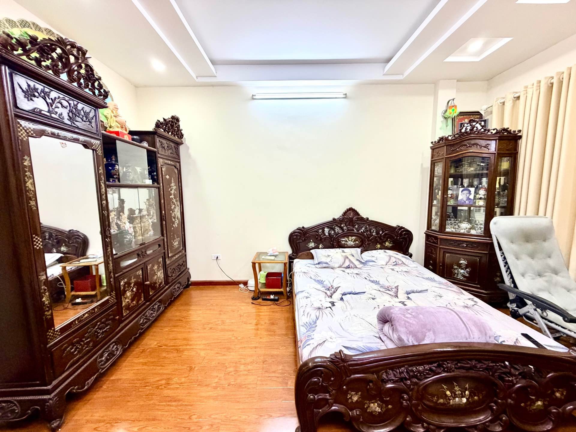 Bán nhà Kim Ngưu - diện tích 45m2 5 tầng - Lô góc 3 mặt thoáng - giá 11,5 tỷ