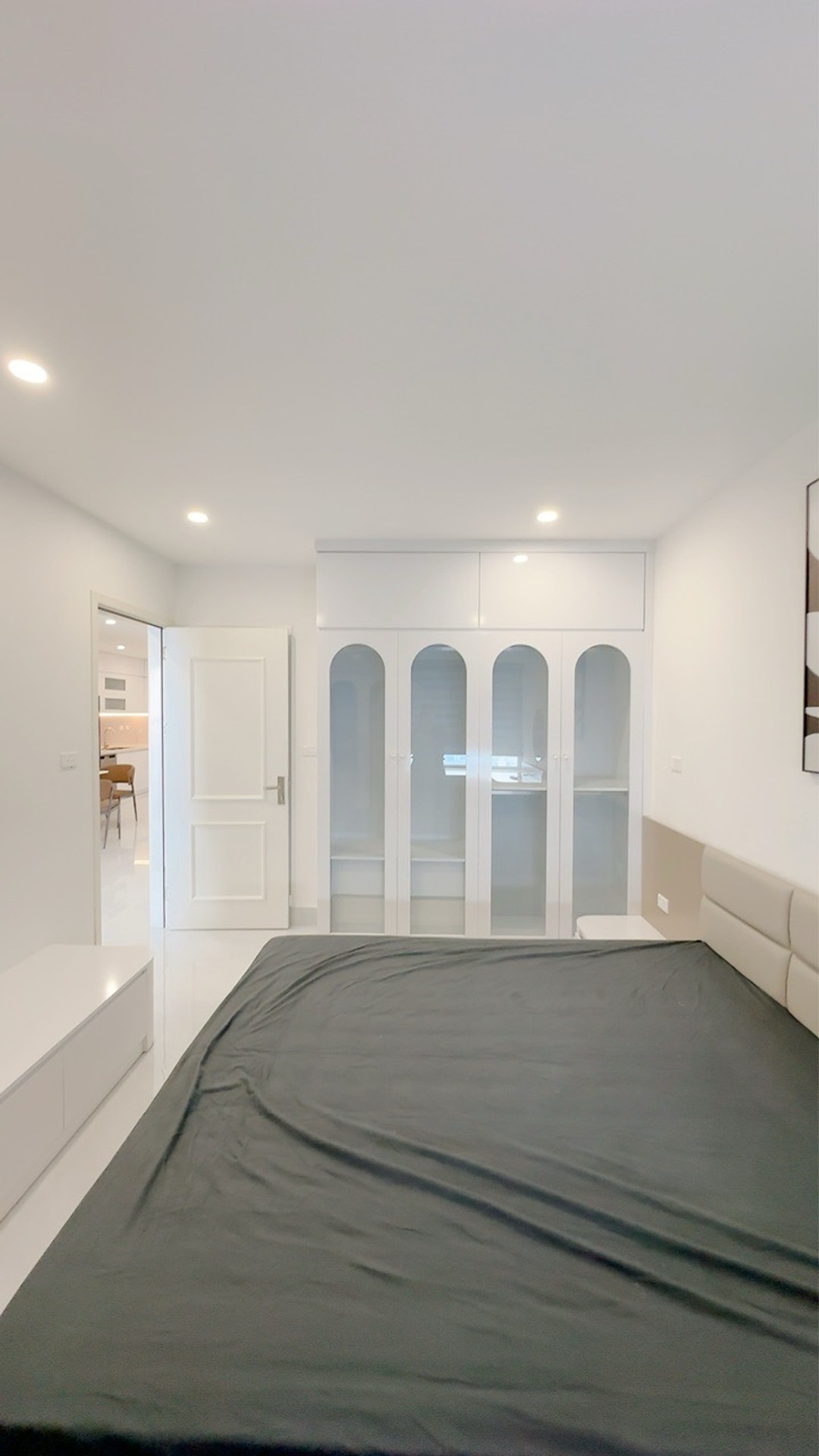 Bán nhà Lò Đúc - diện tích 94m2 1 tầng - Căn hộ cao cấp - giá 11,3 tỷ