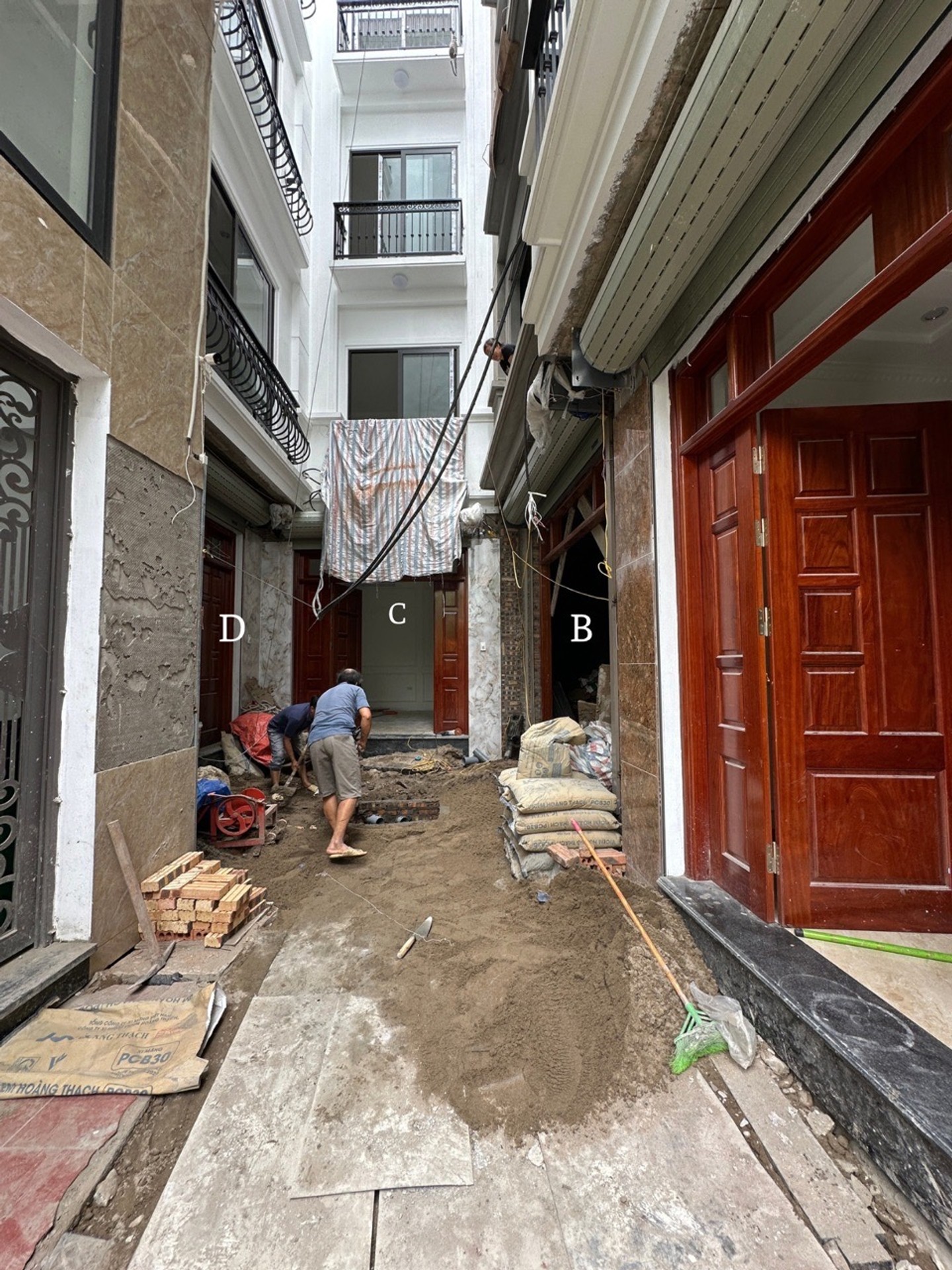 Bán nhà Hai Bà Trưng - diện tích 72m2 6 tầng - Nhà xây mới cực hiếm - giá 12,5 tỷ