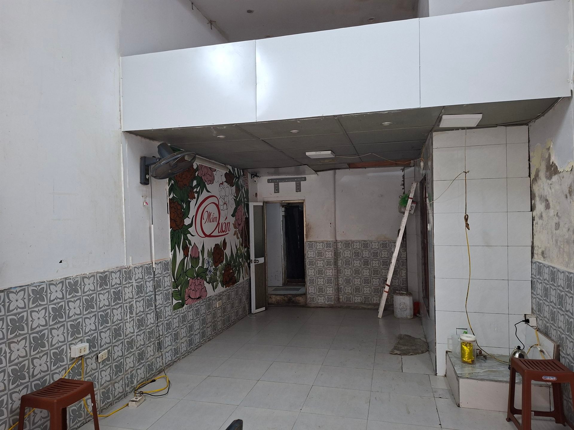 Bán nhà Thi Sách - diện tích 98.8m2 3 tầng - Lô góc 3 mặt thoáng - giá 45 tỷ