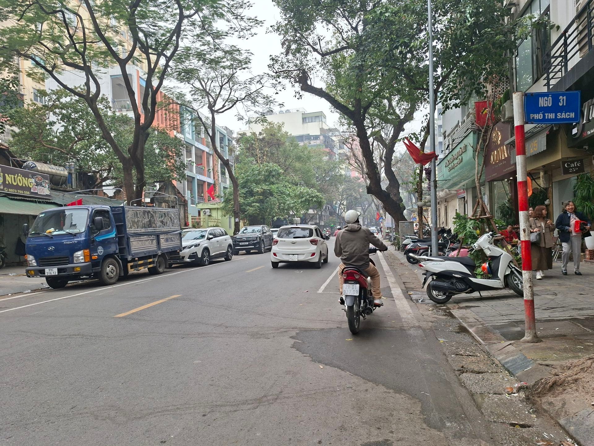 Bán nhà Thi Sách - diện tích 98.8m2 3 tầng - Lô góc 3 mặt thoáng - giá 45 tỷ