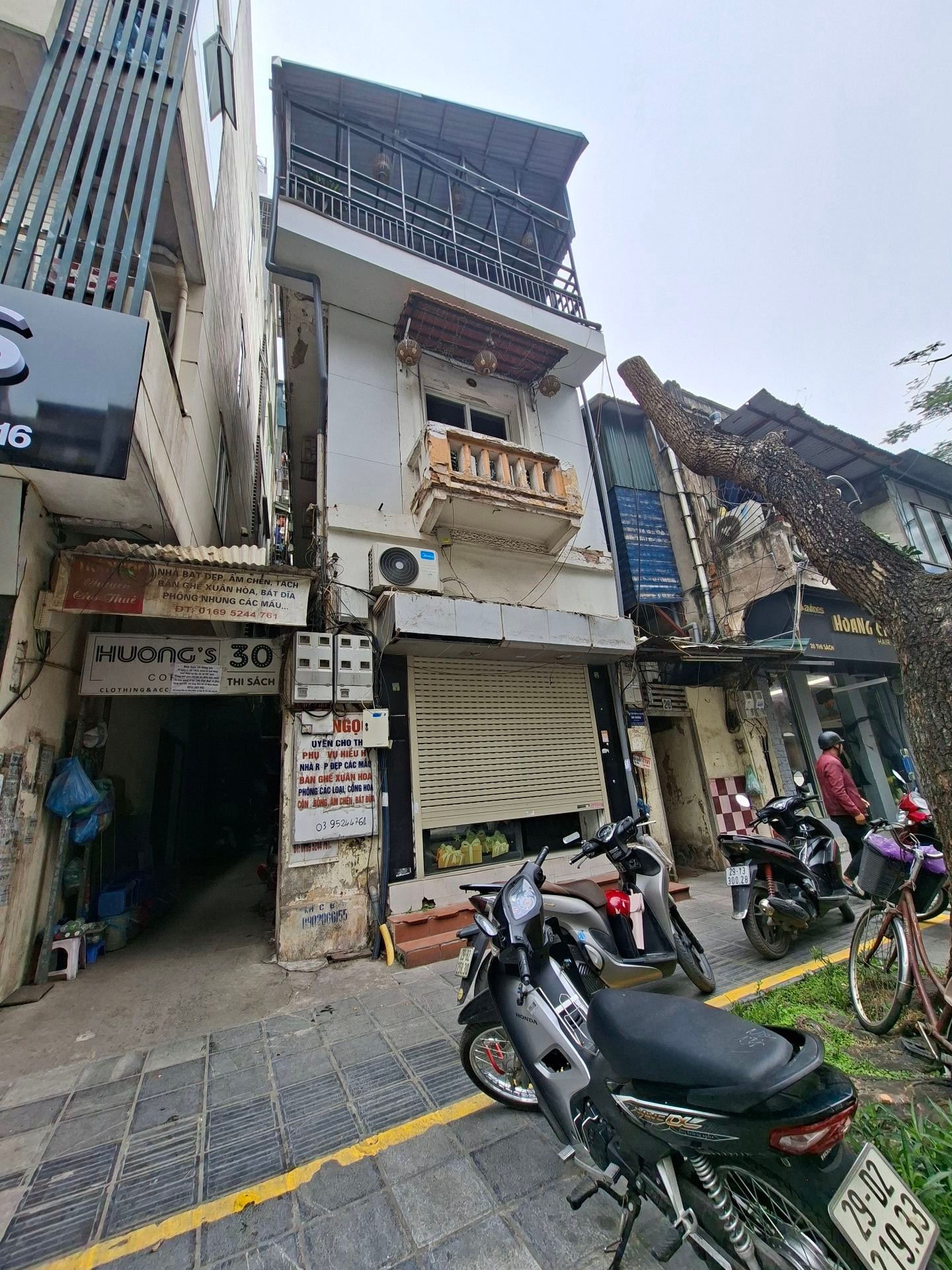 Bán nhà Thi Sách - diện tích 98.8m2 3 tầng - Lô góc 3 mặt thoáng - giá 45 tỷ