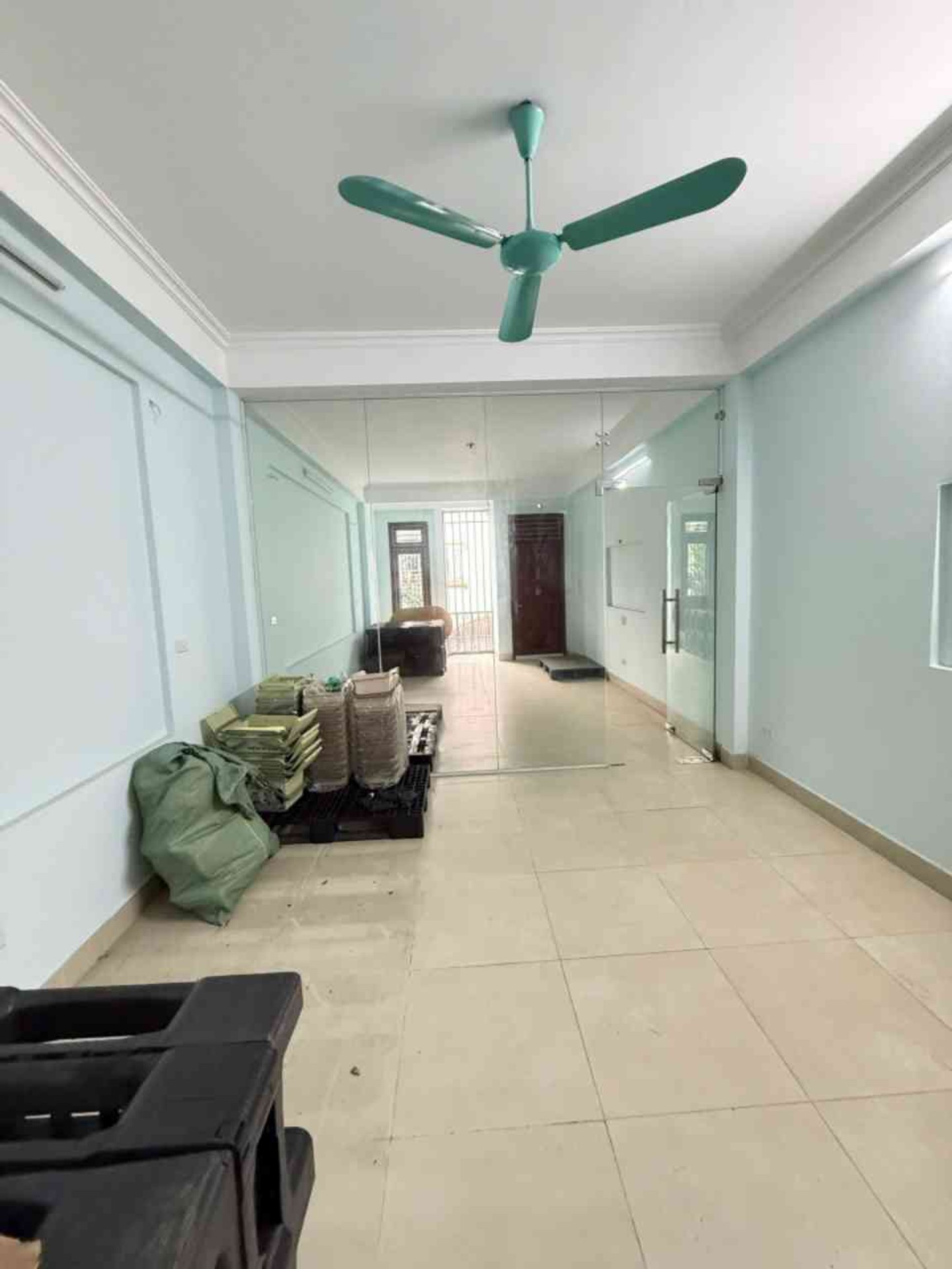 Bán nhà Yên Sở - diện tích 74m2 6 tầng - Phân lô 2 mặt ngõ, thang máy - giá 39,8 tỷ