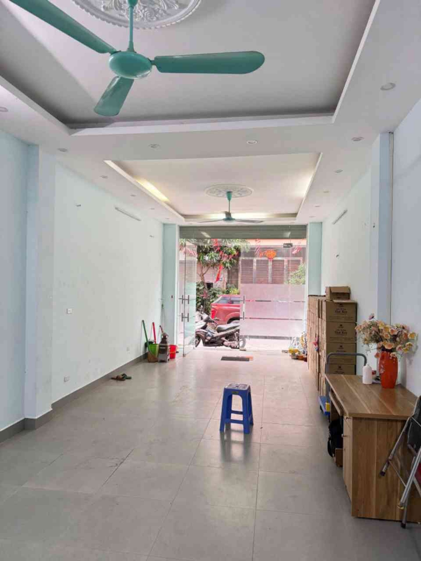 Bán nhà Yên Sở - diện tích 74m2 6 tầng - Phân lô 2 mặt ngõ, thang máy - giá 39,8 tỷ