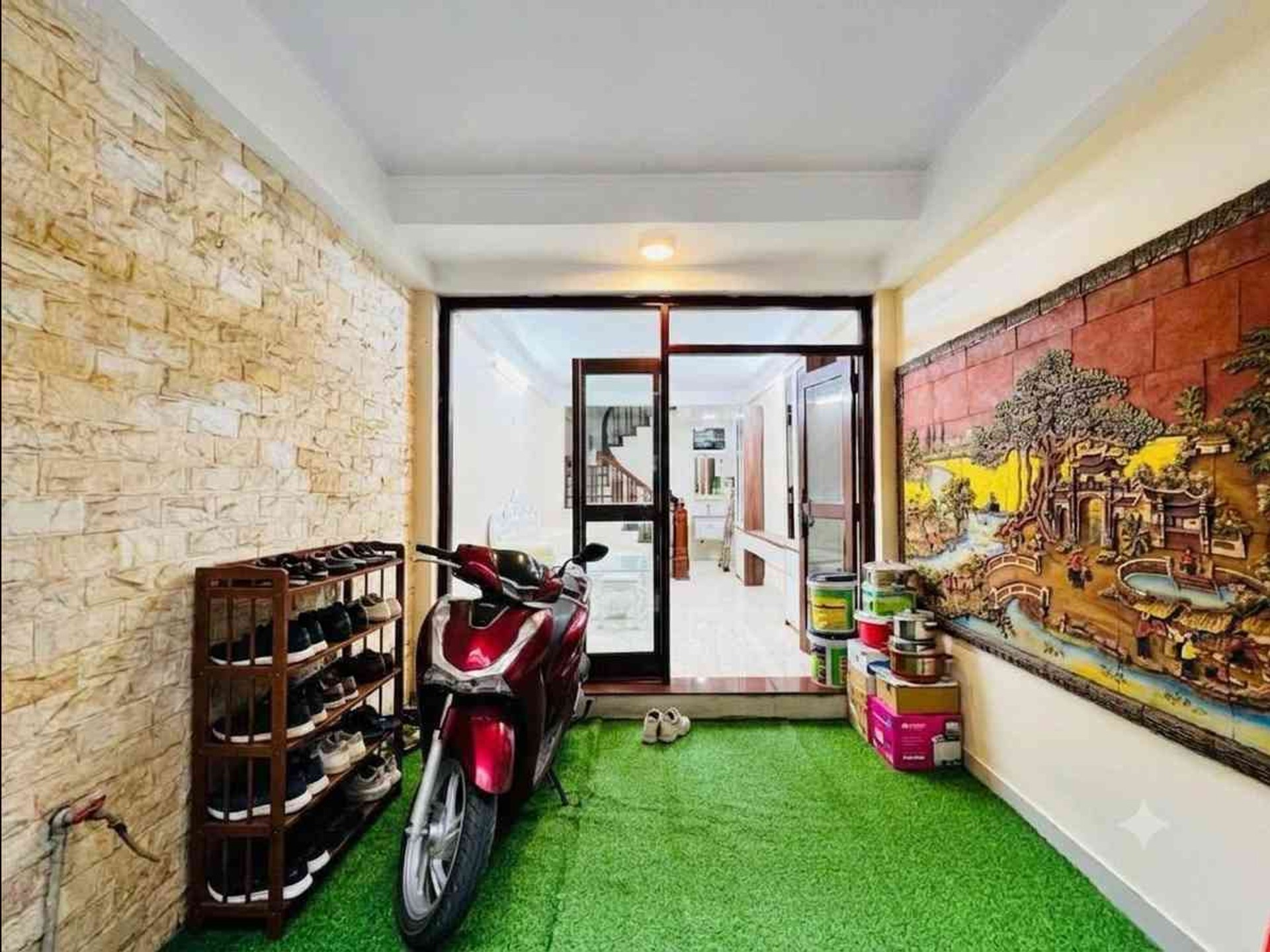 Bán nhà Nam Dư - diện tích 32m2 5 tầng - Mặt ngõ thông ô tô - giá 8,6 tỷ