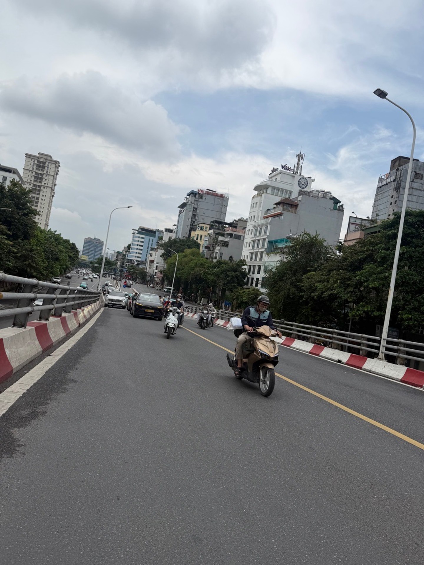 Bán nhà Khuyến Lương - diện tích 90m2 1 tầng - Căn hộ chung cư đẹp - giá 5,66 tỷ