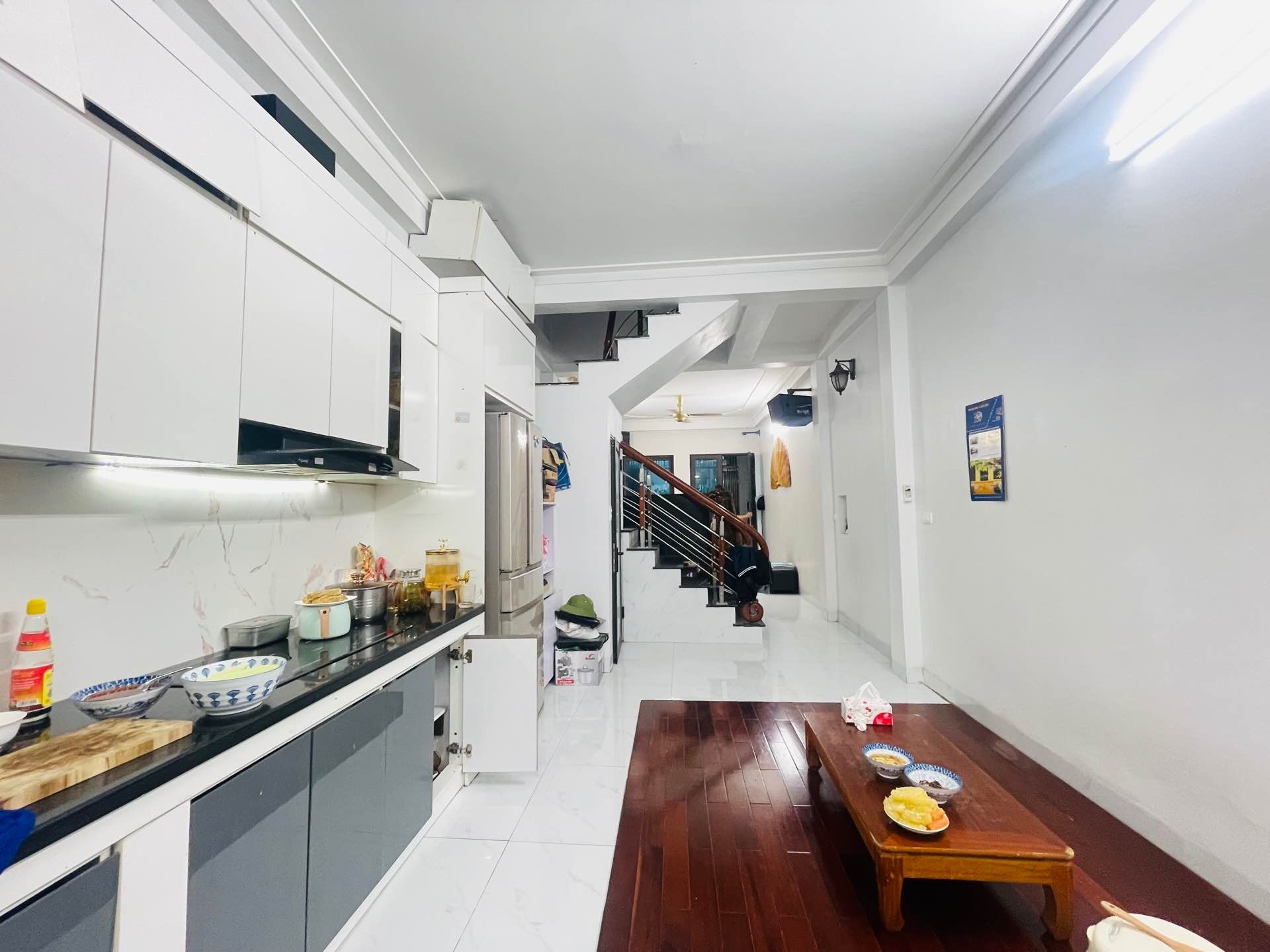 Bán nhà Định Công Hạ - diện tích 52m2 3 tầng - gần ô tô - giá 4,5 tỷ