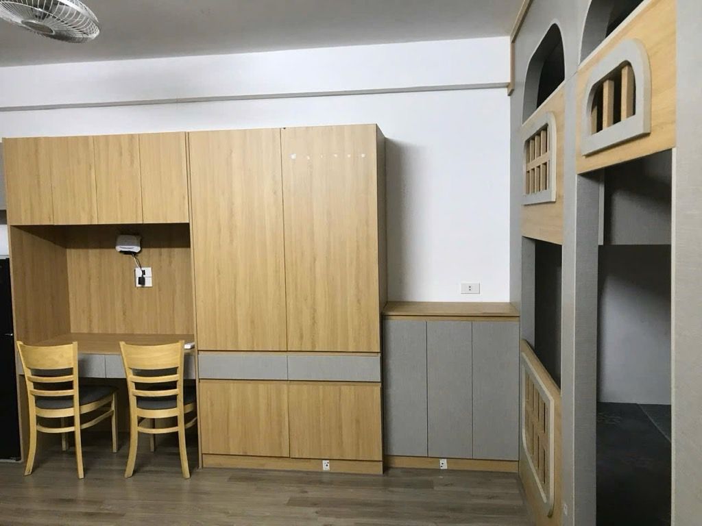 Bán nhà Nguyễn Khang - diện tích 140m2 8 tầng - Đang cập nhật - giá 54 tỷ