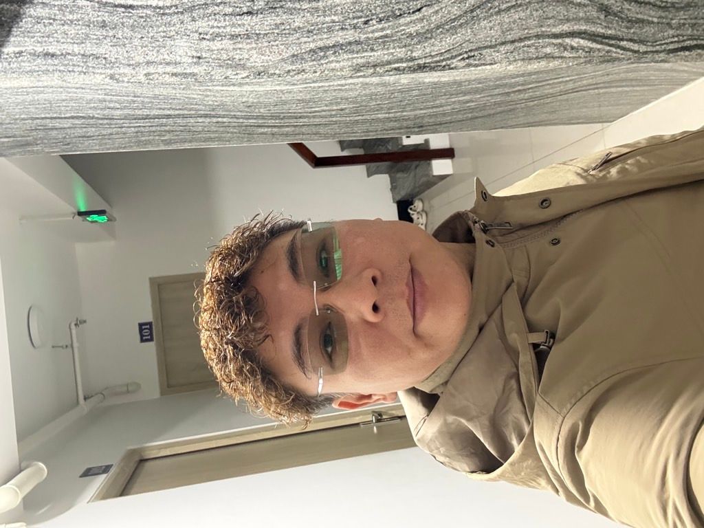 Bán nhà Nguyễn Khang - diện tích 140m2 8 tầng - Đang cập nhật - giá 54 tỷ