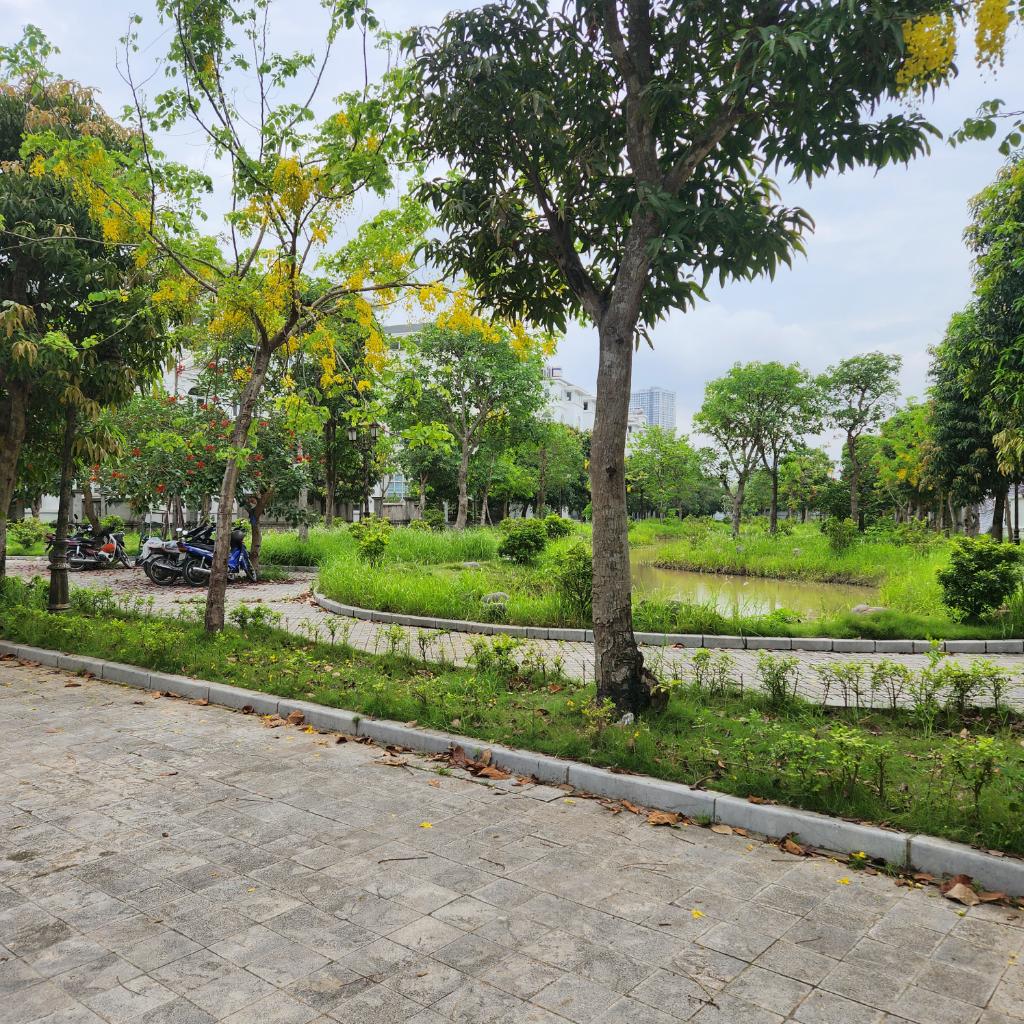 Bán nhà Lê Quang Đạo - diện tích 200m2 4 tầng - Biệt thự song lập xây thô - giá 52 tỷ