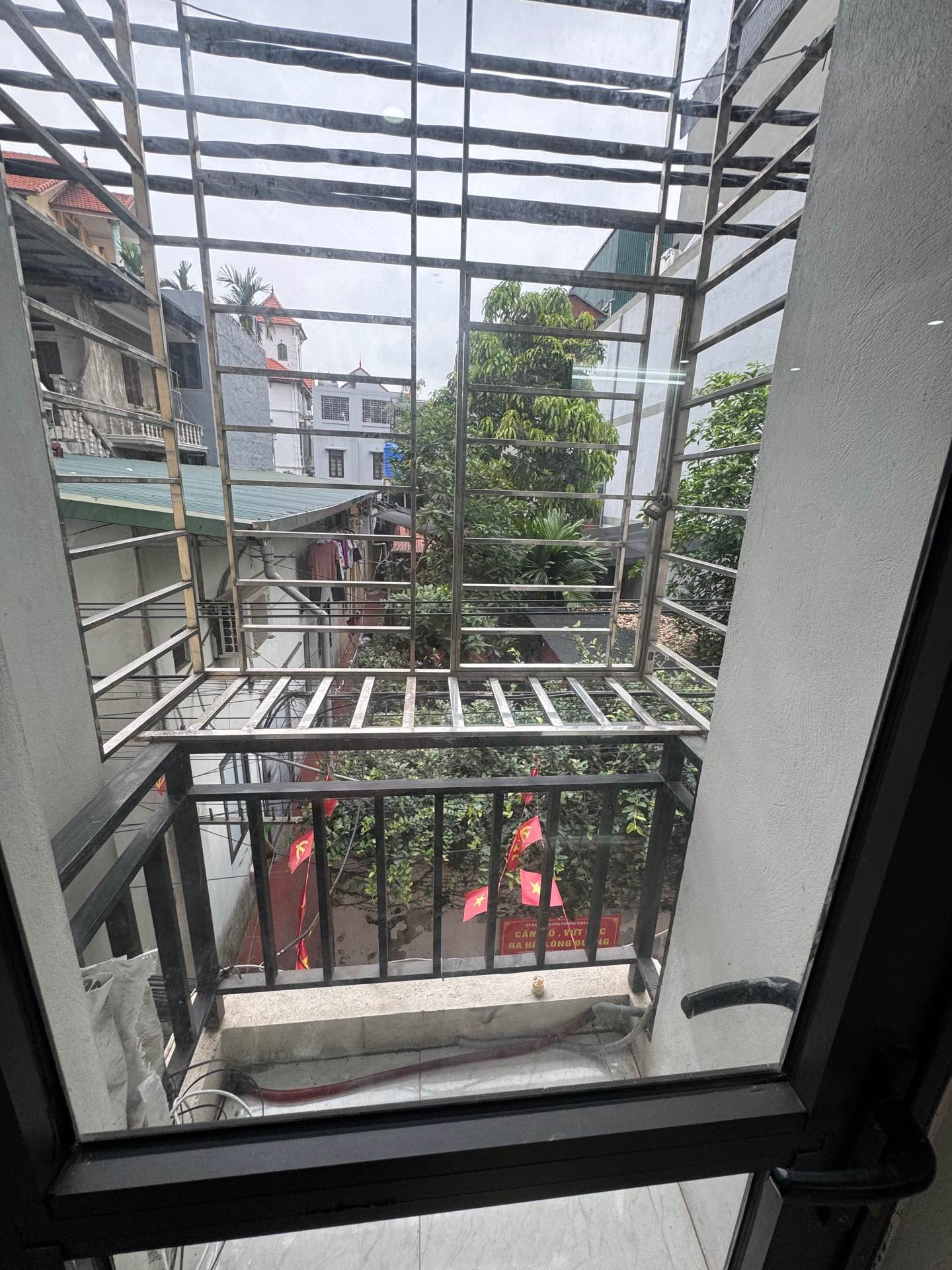 Bán nhà Thanh Lân - diện tích 35m2 5 tầng - Nhà đẹp 5 tầng 3 ngủ 4 wc - giá 7,8 tỷ