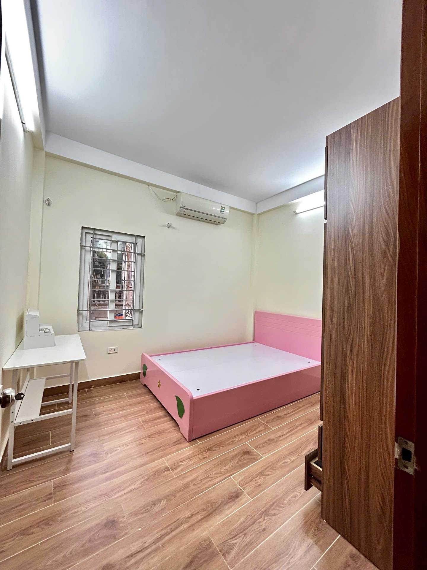 Bán nhà Hai Bà Trưng - diện tích 39m2 4 tầng - Nhà đẹp, full nội thất - giá 10,8 tỷ