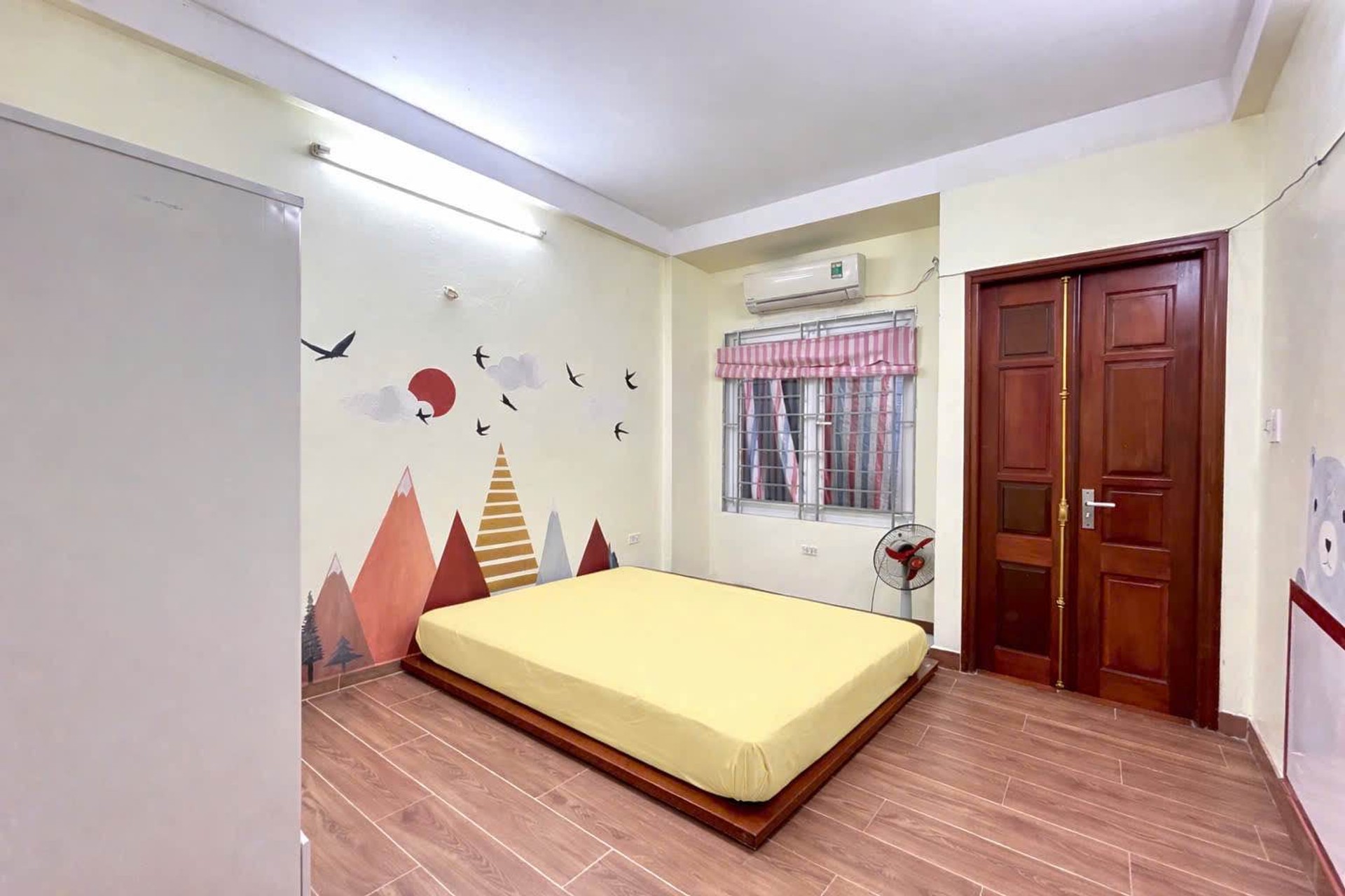 Bán nhà Hai Bà Trưng - diện tích 39m2 4 tầng - Nhà đẹp, full nội thất - giá 10,8 tỷ