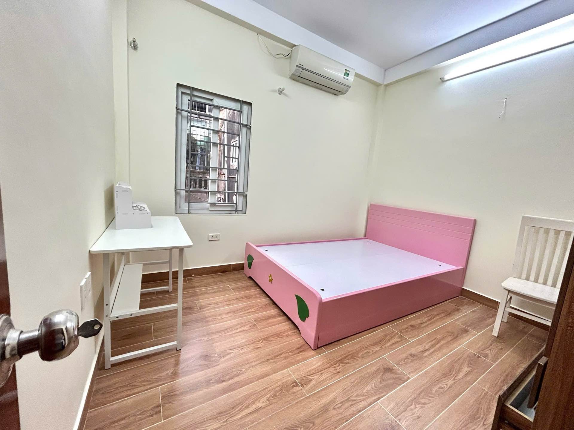 Bán nhà Hai Bà Trưng - diện tích 39m2 4 tầng - Nhà đẹp, full nội thất - giá 10,8 tỷ