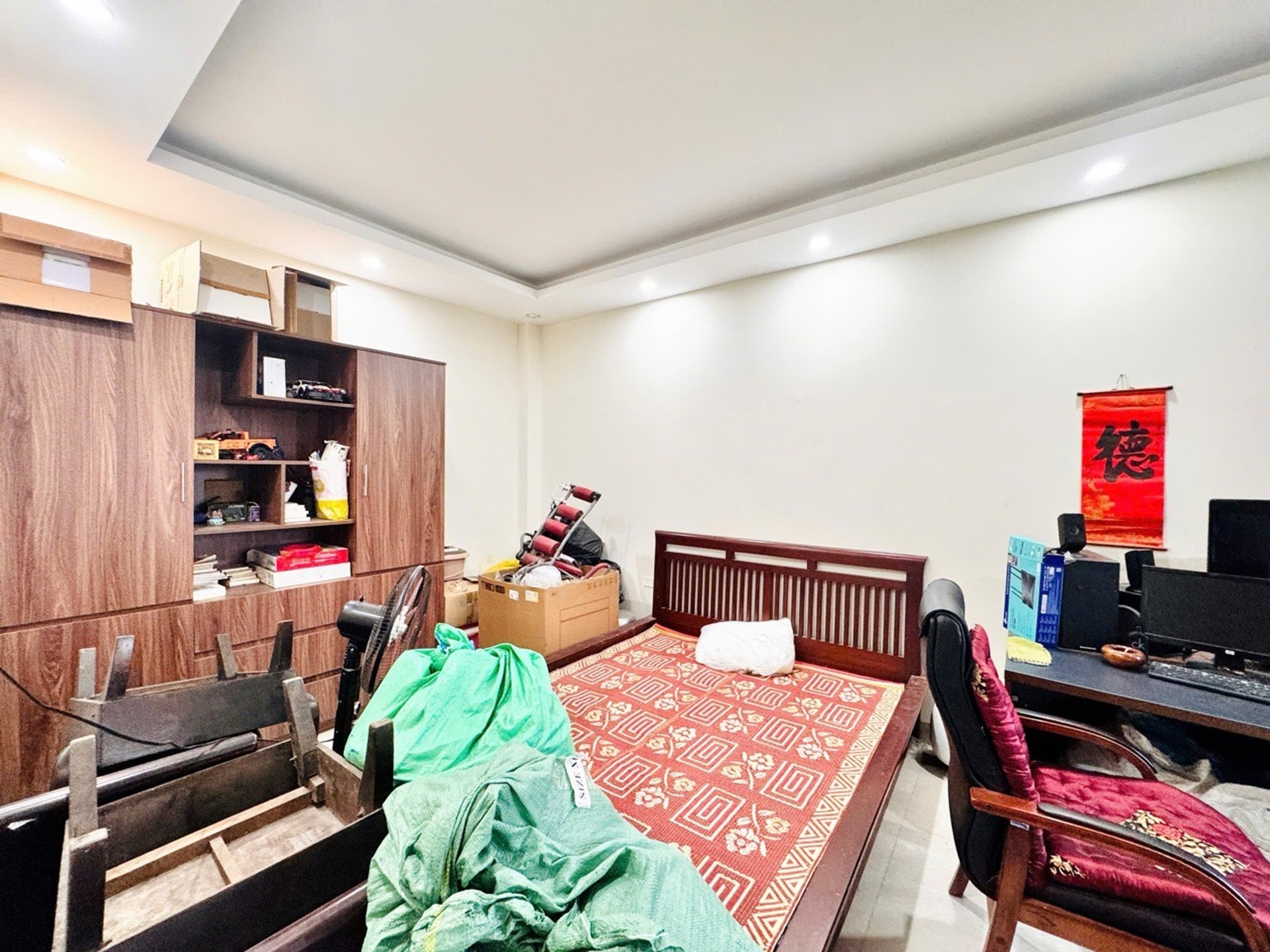 Bán nhà Quan Nhân - diện tích 30m2 6 tầng - Nhà mới xây thang máy - giá 9,5 tỷ